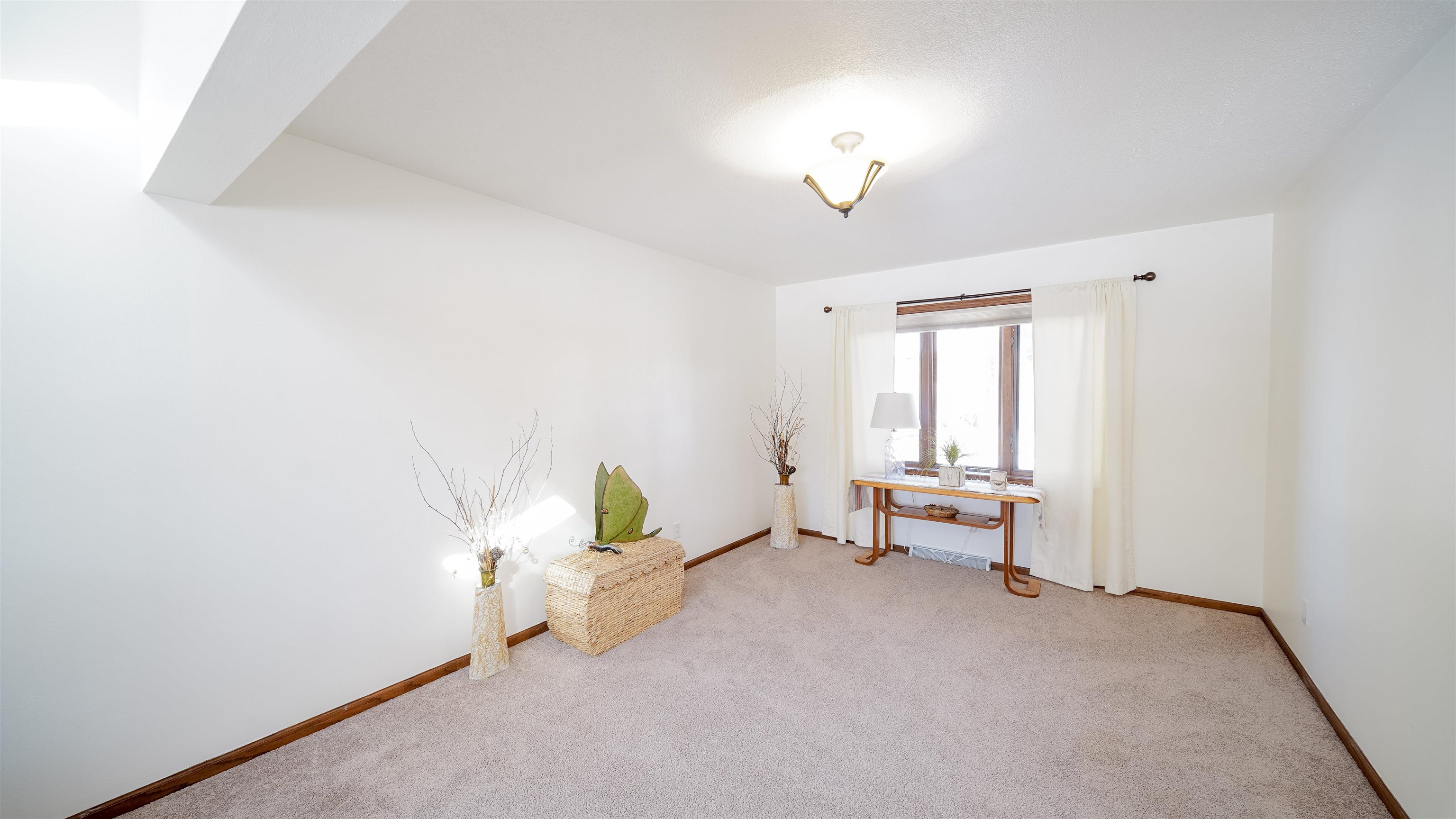 213 GREENWOOD DRIVE, Rothschild, Wisconsin 54476, 4 Bedrooms Bedrooms, ,2 BathroomsBathrooms,Residential,For Sale,213 GREENWOOD DRIVE,22600545