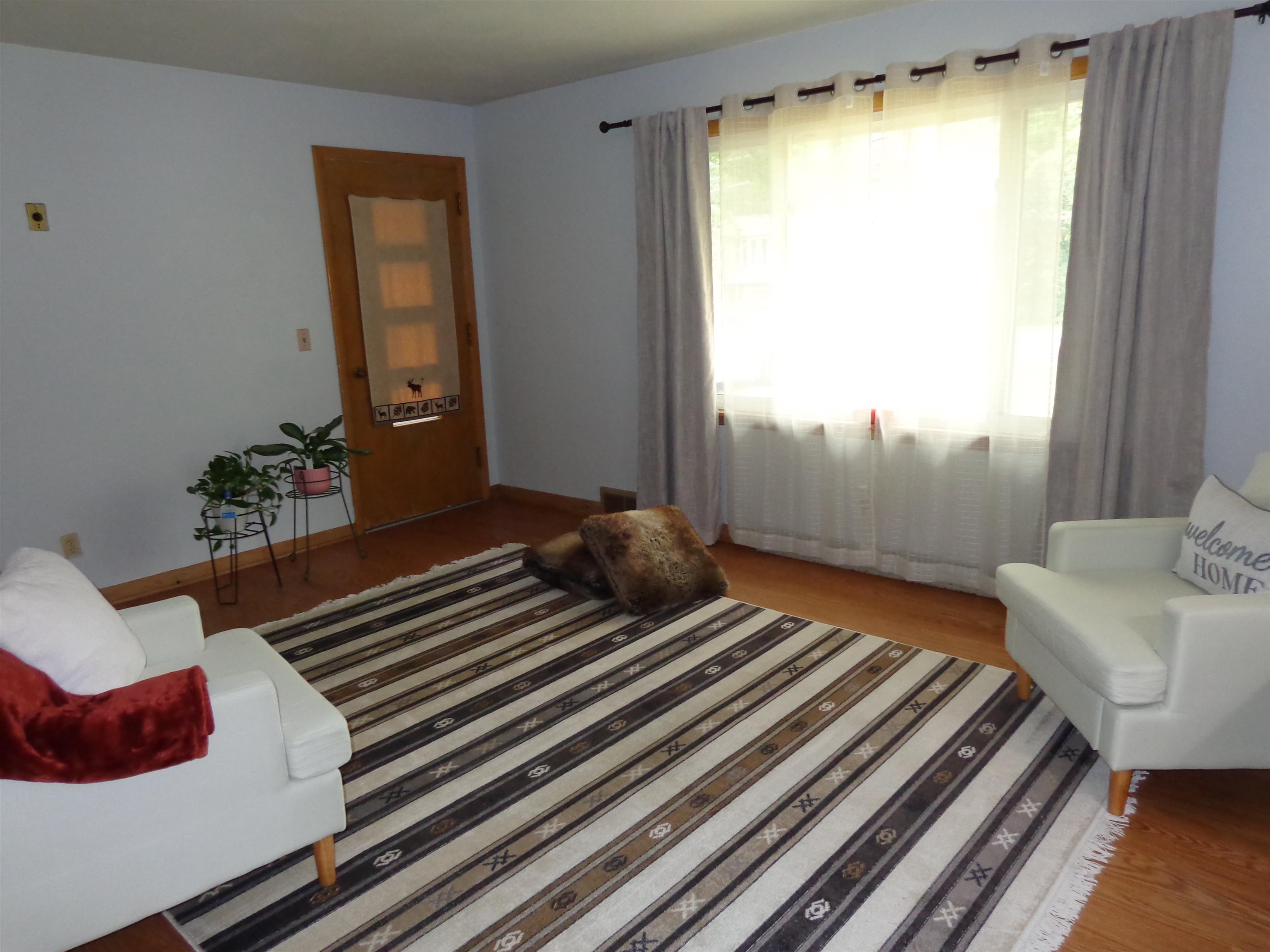 1561 POST ROAD, Plover, Wisconsin 54467, ,Commercial/industrial,For Sale,1561 POST ROAD,22600546