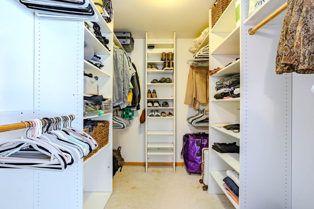 9100 N 12TH AVENUE, Merrill, Wisconsin 54452, 4 Bedrooms Bedrooms, ,3 BathroomsBathrooms,Residential,For Sale,9100 N 12TH AVENUE,22600547