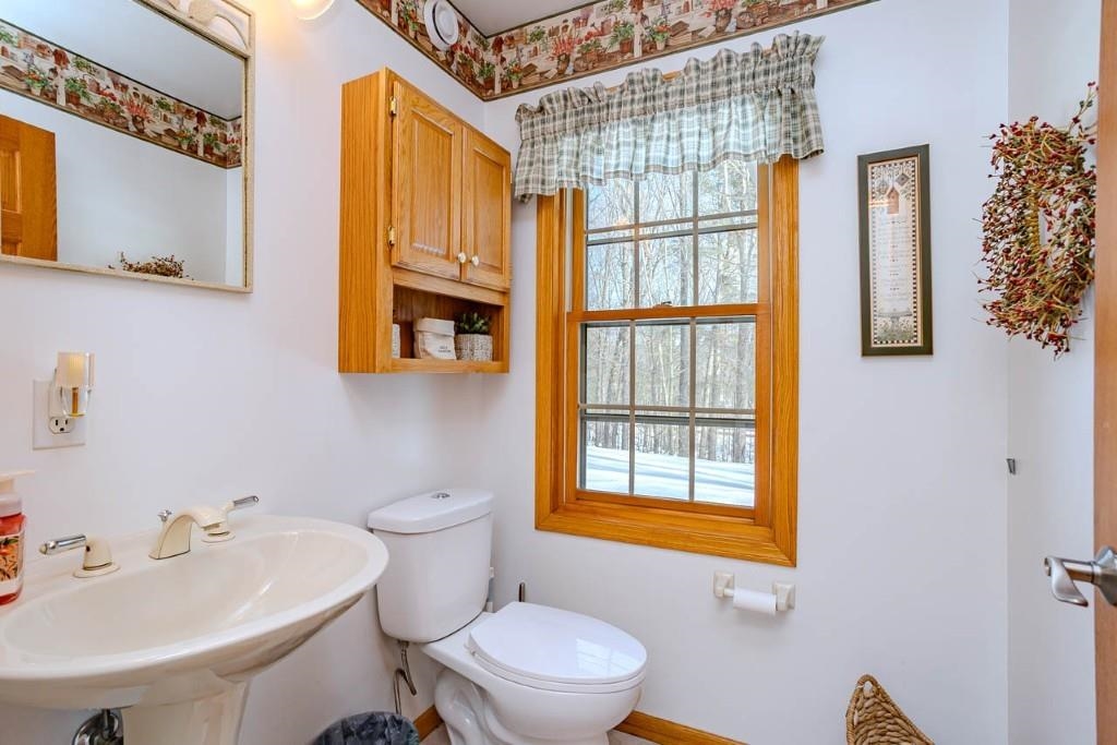 9100 N 12TH AVENUE, Merrill, Wisconsin 54452, 4 Bedrooms Bedrooms, ,3 BathroomsBathrooms,Residential,For Sale,9100 N 12TH AVENUE,22600547