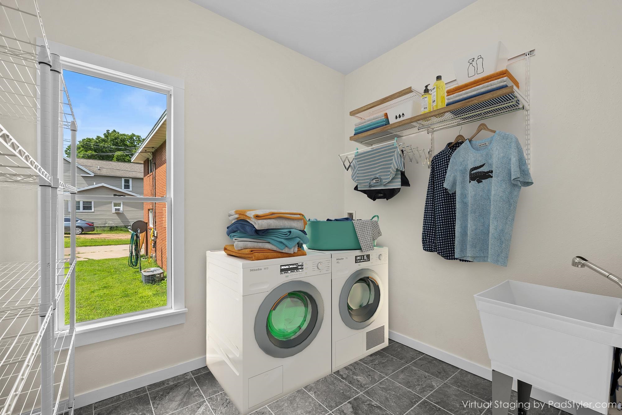 1025 WISCONSIN STREET, Stevens Point, Wisconsin 54481, 4 Bedrooms Bedrooms, ,4 BathroomsBathrooms,Residential,For Sale,1025 WISCONSIN STREET,22600552