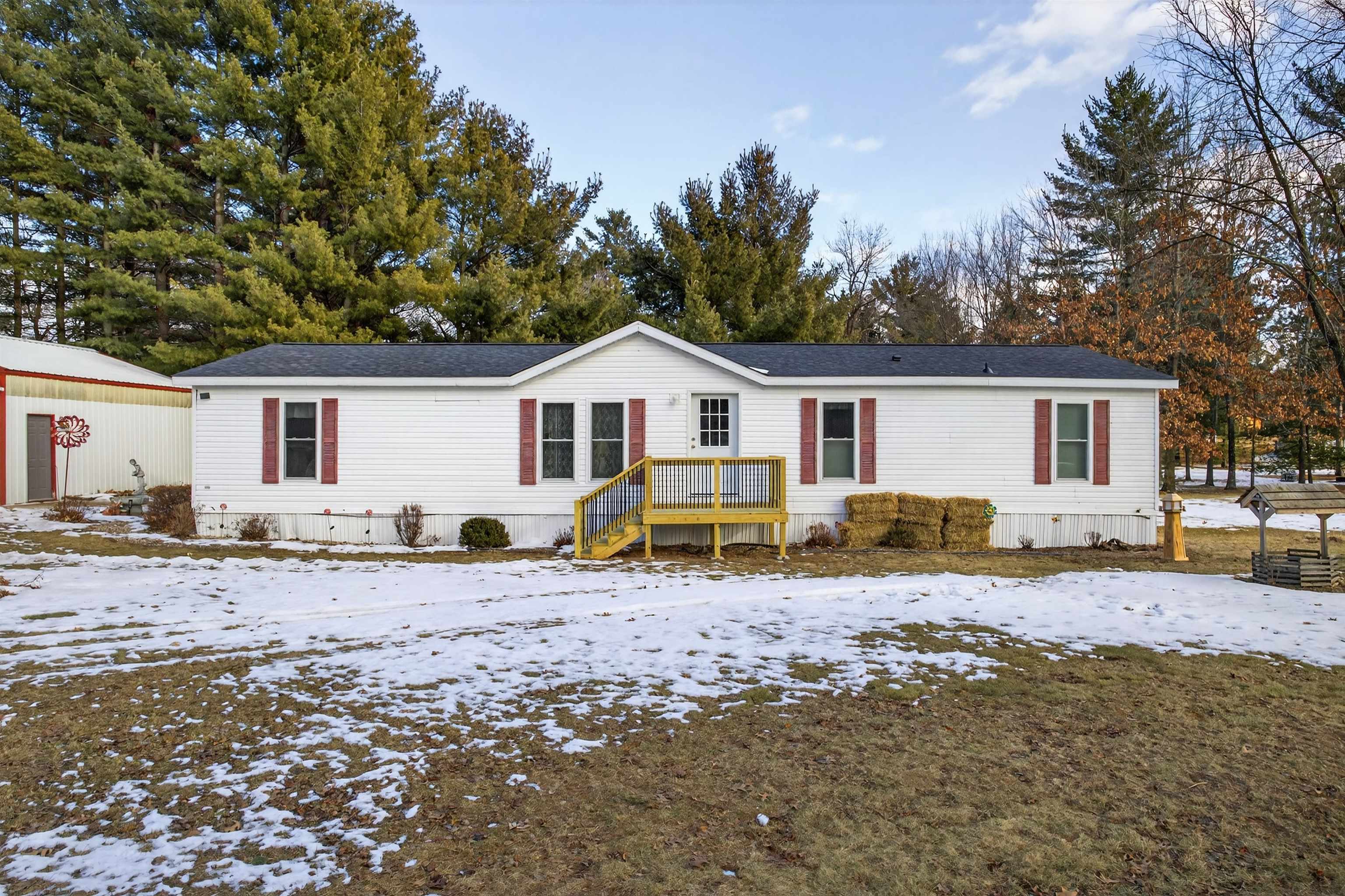 2116 MAPLE STREET, Friendship, Wisconsin 53934, 4 Bedrooms Bedrooms, ,2 BathroomsBathrooms,Residential,For Sale,2116 MAPLE STREET,22600553