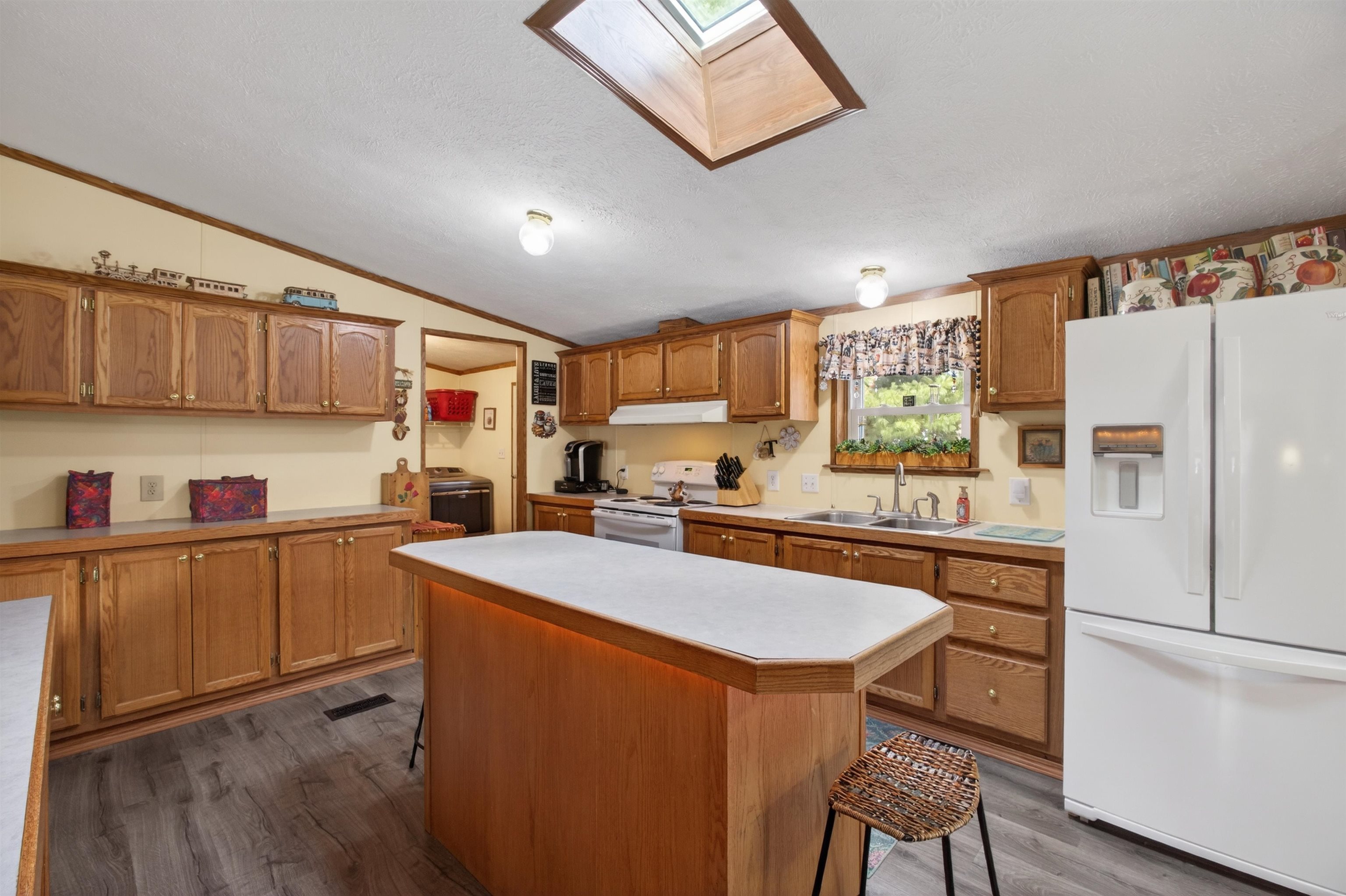 2116 MAPLE STREET, Friendship, Wisconsin 53934, 4 Bedrooms Bedrooms, ,2 BathroomsBathrooms,Residential,For Sale,2116 MAPLE STREET,22600553