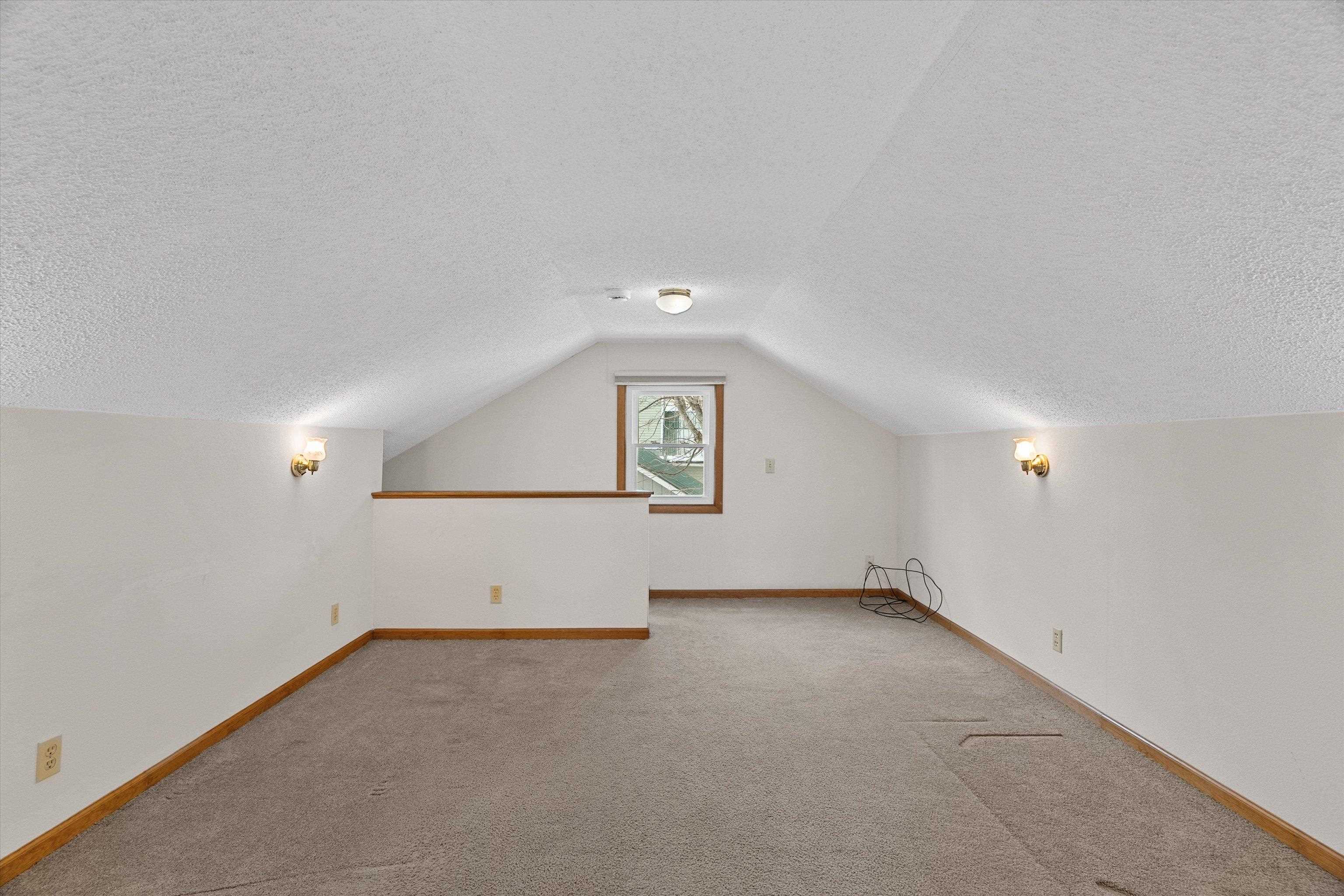 406 N SPRUCE AVENUE, Marshfield, Wisconsin 54449, 3 Bedrooms Bedrooms, ,1 BathroomBathrooms,Residential,For Sale,406 N SPRUCE AVENUE,22600573