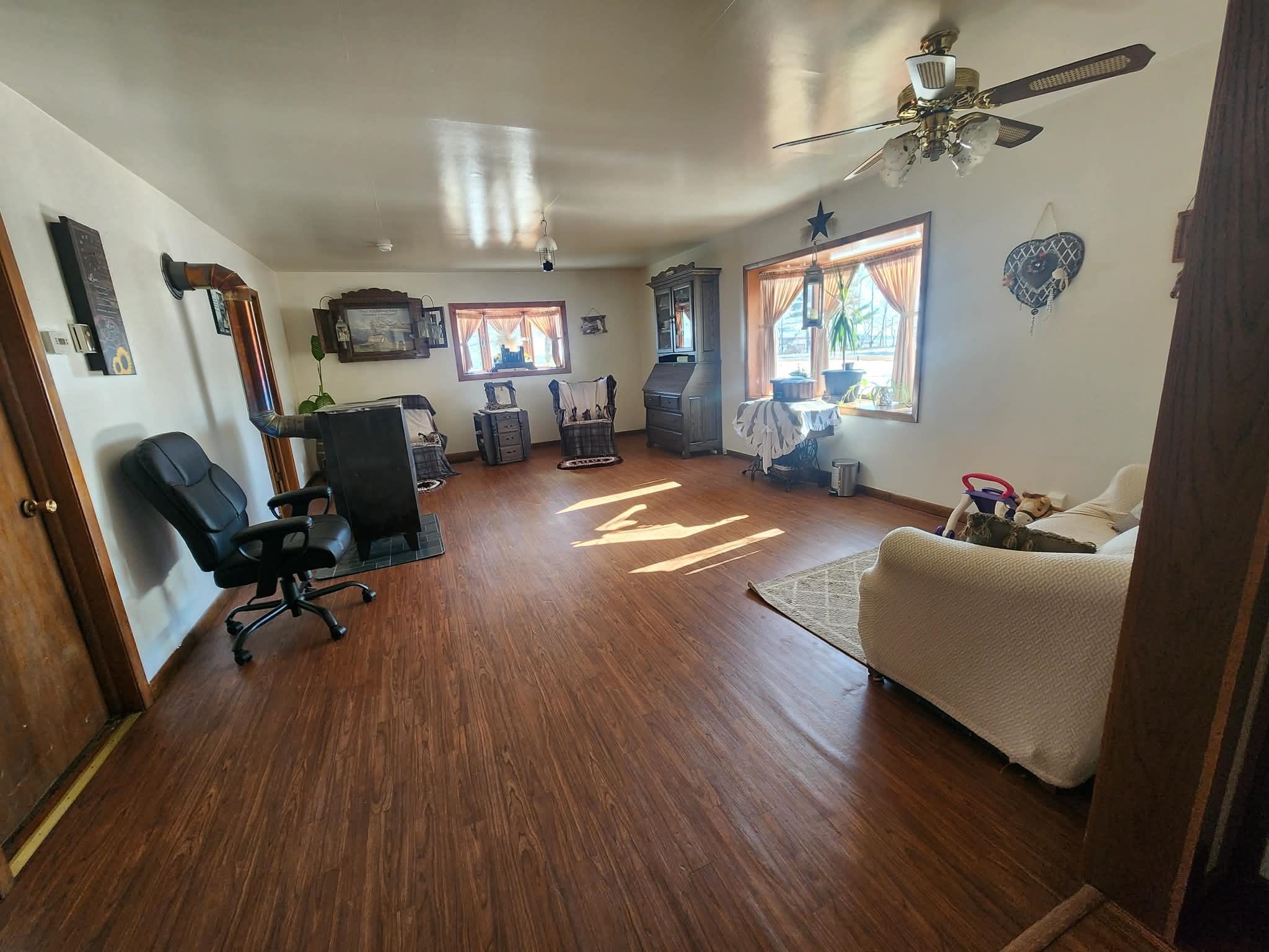 120916 BLACKBERRY ROAD, Edgar, Wisconsin 54426, 5 Bedrooms Bedrooms, ,2 BathroomsBathrooms,Residential,For Sale,120916 BLACKBERRY ROAD,22600577