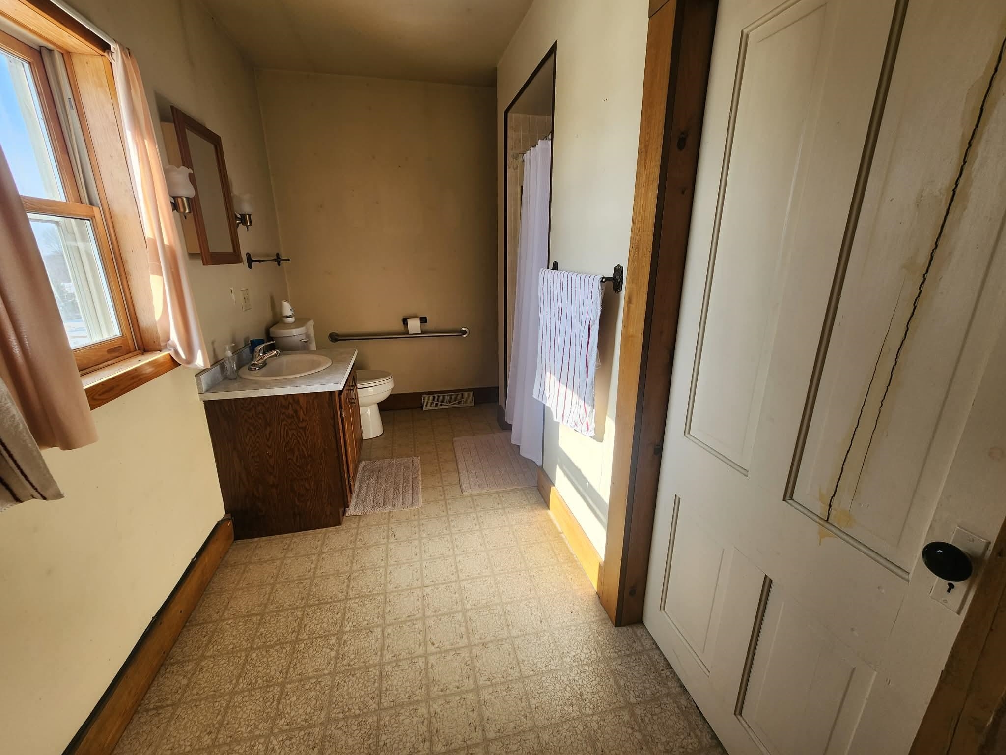 120916 BLACKBERRY ROAD, Edgar, Wisconsin 54426, 5 Bedrooms Bedrooms, ,2 BathroomsBathrooms,Residential,For Sale,120916 BLACKBERRY ROAD,22600577