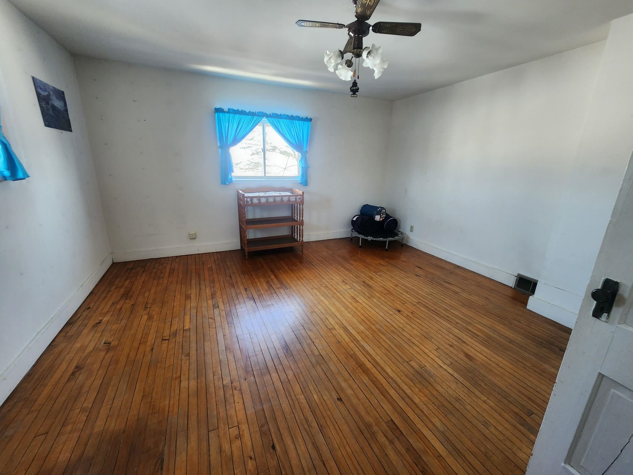 120916 BLACKBERRY ROAD, Edgar, Wisconsin 54426, 5 Bedrooms Bedrooms, ,2 BathroomsBathrooms,Residential,For Sale,120916 BLACKBERRY ROAD,22600577