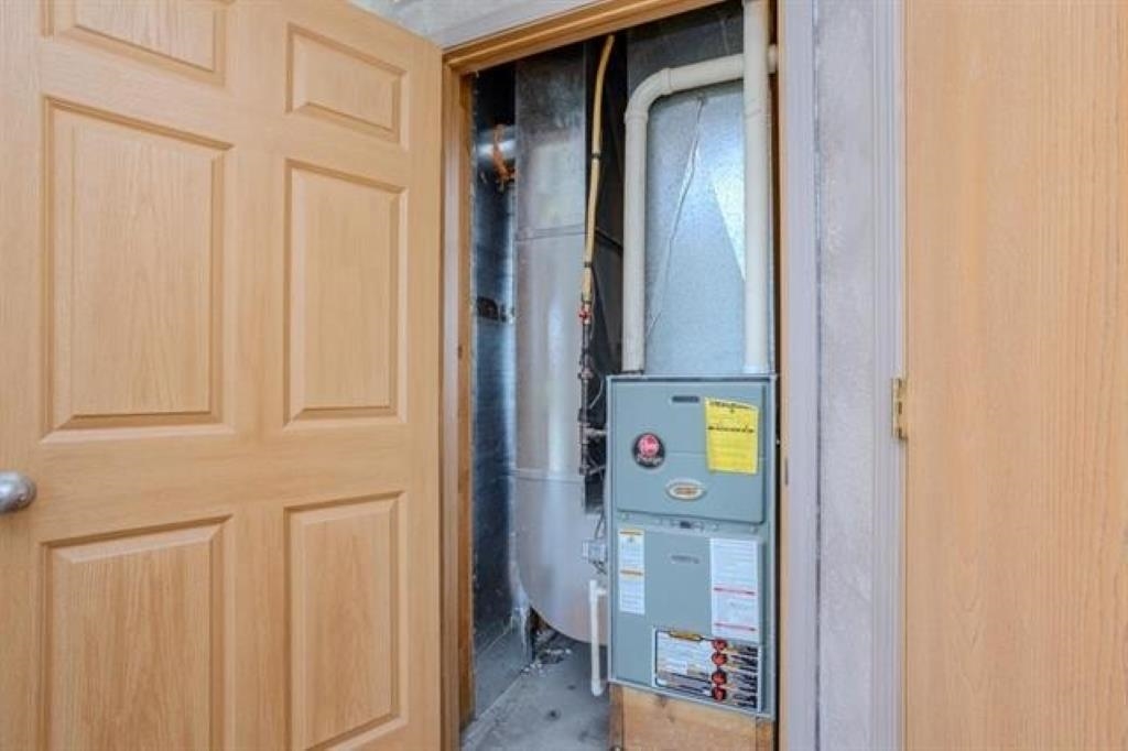 1225 YOUNG STREET, Wausau, Wisconsin 54403, 4 Bedrooms Bedrooms, ,2 BathroomsBathrooms,Residential,For Sale,1225 YOUNG STREET,22600578