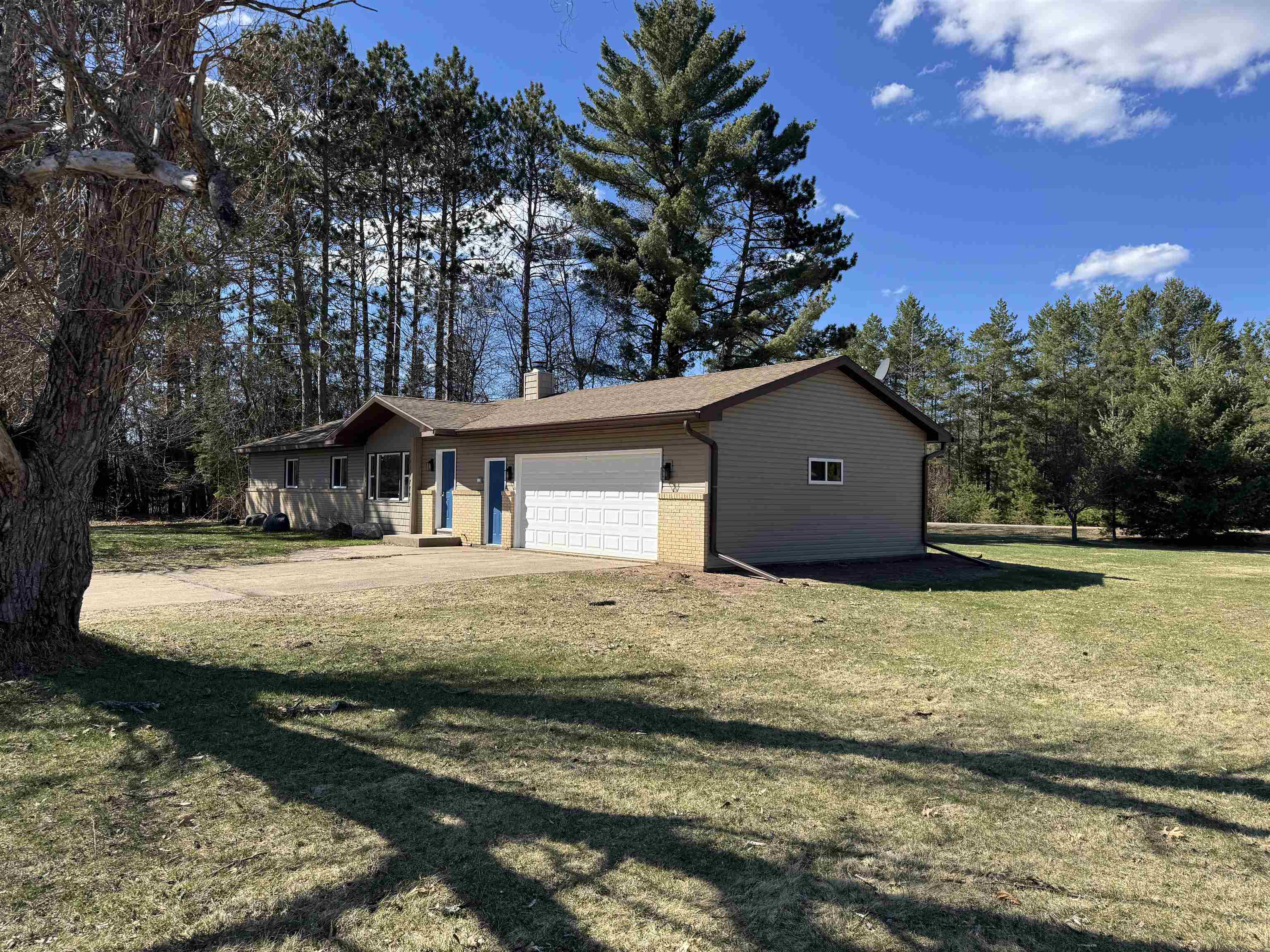 9803 DEER TRAIL ROAD, Tomahawk, Wisconsin 54487, 3 Bedrooms Bedrooms, ,2 BathroomsBathrooms,Residential,For Sale,9803 DEER TRAIL ROAD,22600579