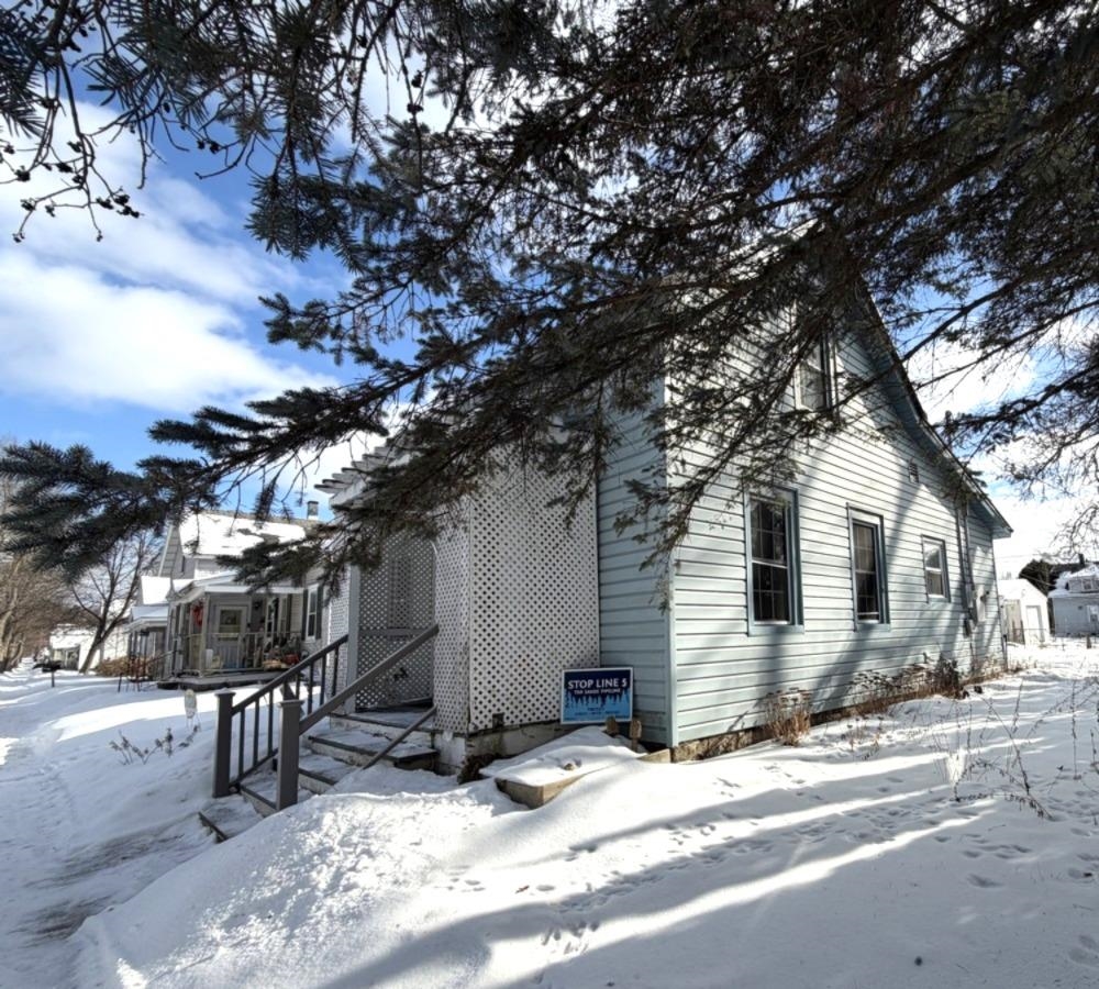 617 HUMBOLDT AVENUE, Wausau, Wisconsin 54403, 3 Bedrooms Bedrooms, ,1 BathroomBathrooms,Residential,For Sale,617 HUMBOLDT AVENUE,22600581