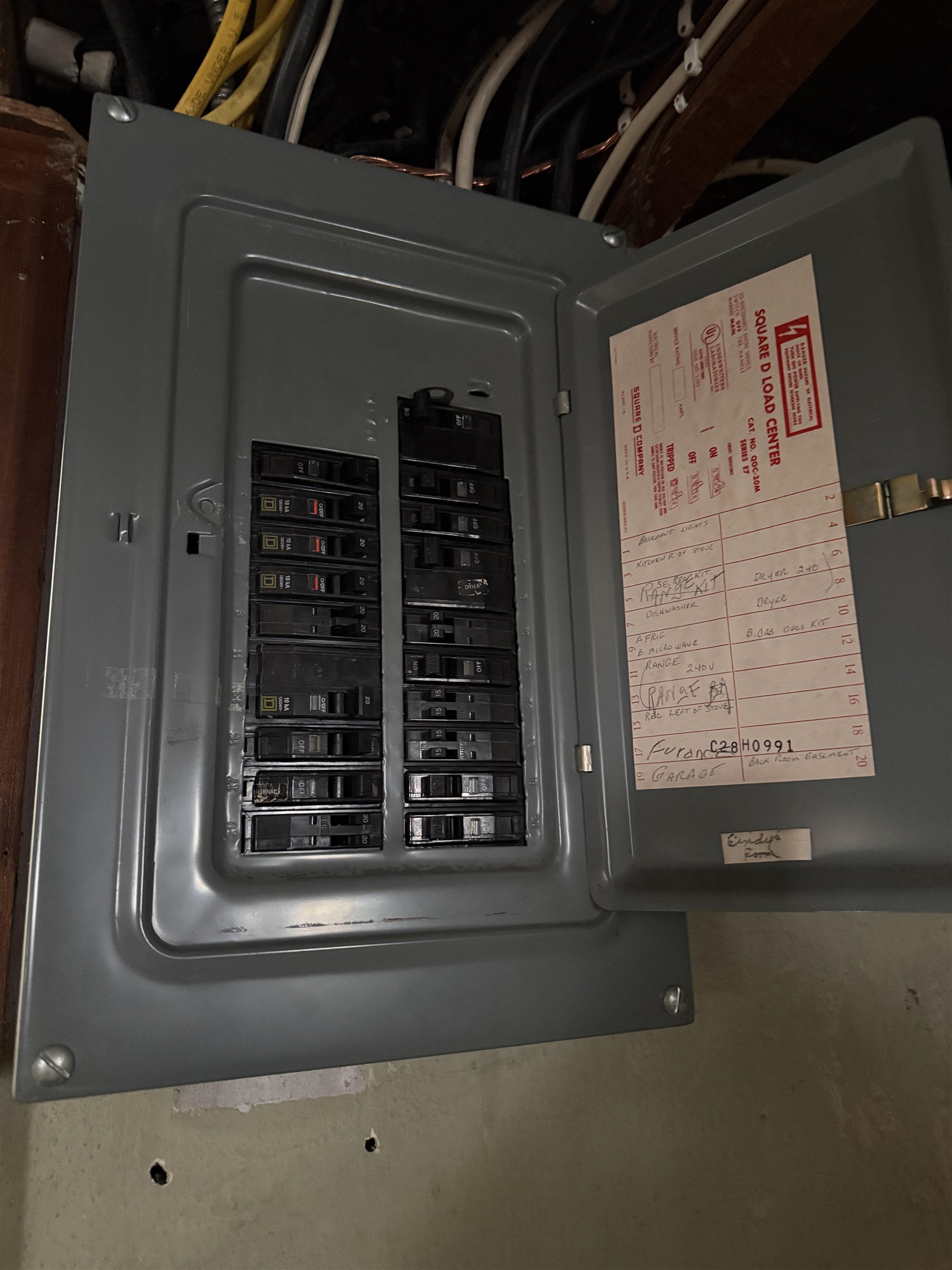 1107 S 4TH AVENUE, Wausau, Wisconsin 54401, 3 Bedrooms Bedrooms, ,1 BathroomBathrooms,Residential,For Sale,1107 S 4TH AVENUE,22600588