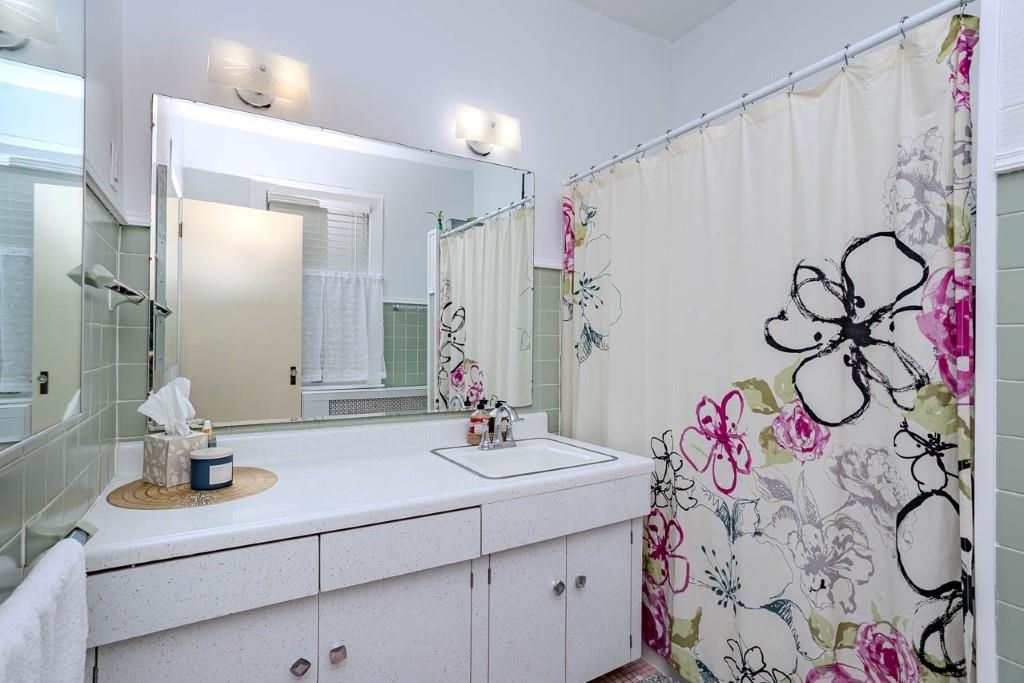 613 MC INDOE STREET, Wausau, Wisconsin 54403, 4 Bedrooms Bedrooms, ,2 BathroomsBathrooms,Residential,For Sale,613 MC INDOE STREET,22600591