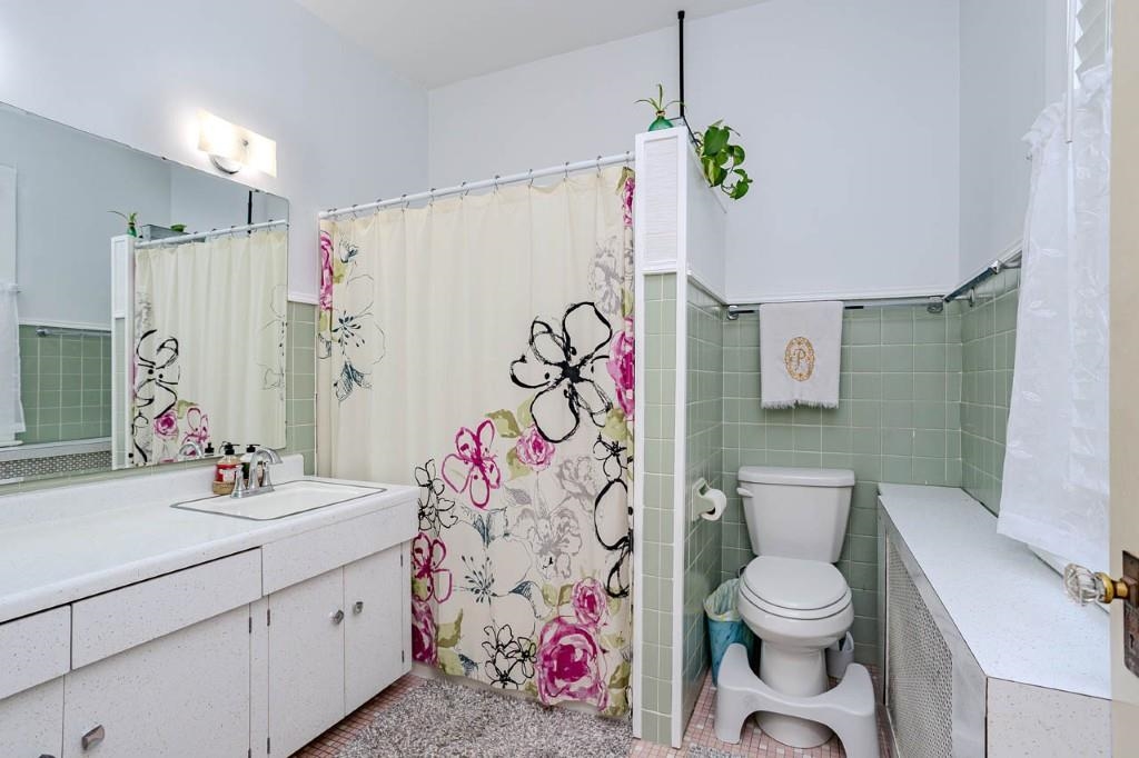 613 MC INDOE STREET, Wausau, Wisconsin 54403, 4 Bedrooms Bedrooms, ,2 BathroomsBathrooms,Residential,For Sale,613 MC INDOE STREET,22600591