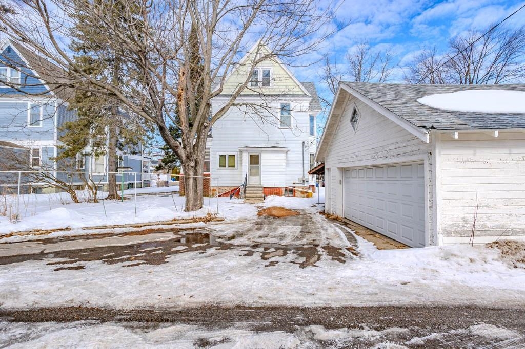 613 MC INDOE STREET, Wausau, Wisconsin 54403, 4 Bedrooms Bedrooms, ,2 BathroomsBathrooms,Residential,For Sale,613 MC INDOE STREET,22600591