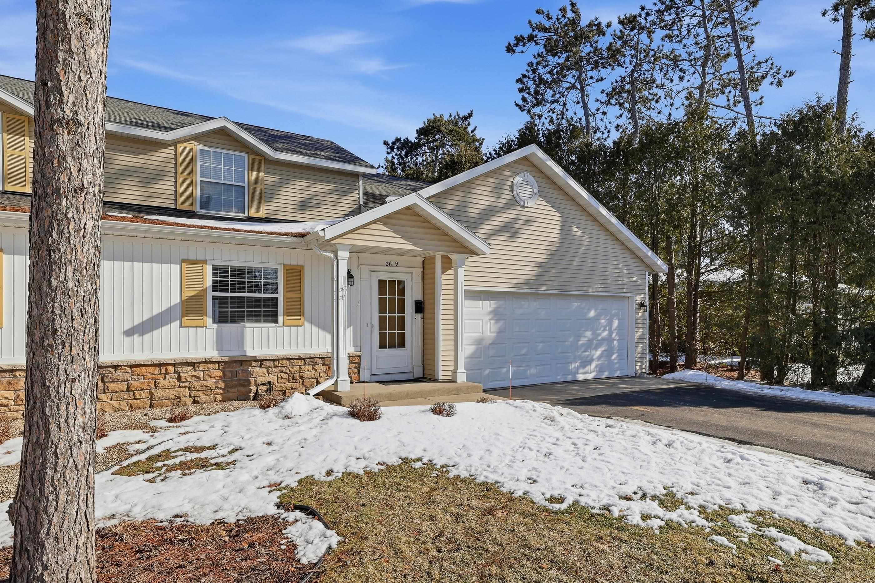 2619 SUNSET BOULEVARD, Stevens Point, Wisconsin 54481, 2 Bedrooms Bedrooms, ,2 BathroomsBathrooms,Residential,For Sale,2619 SUNSET BOULEVARD,22600595