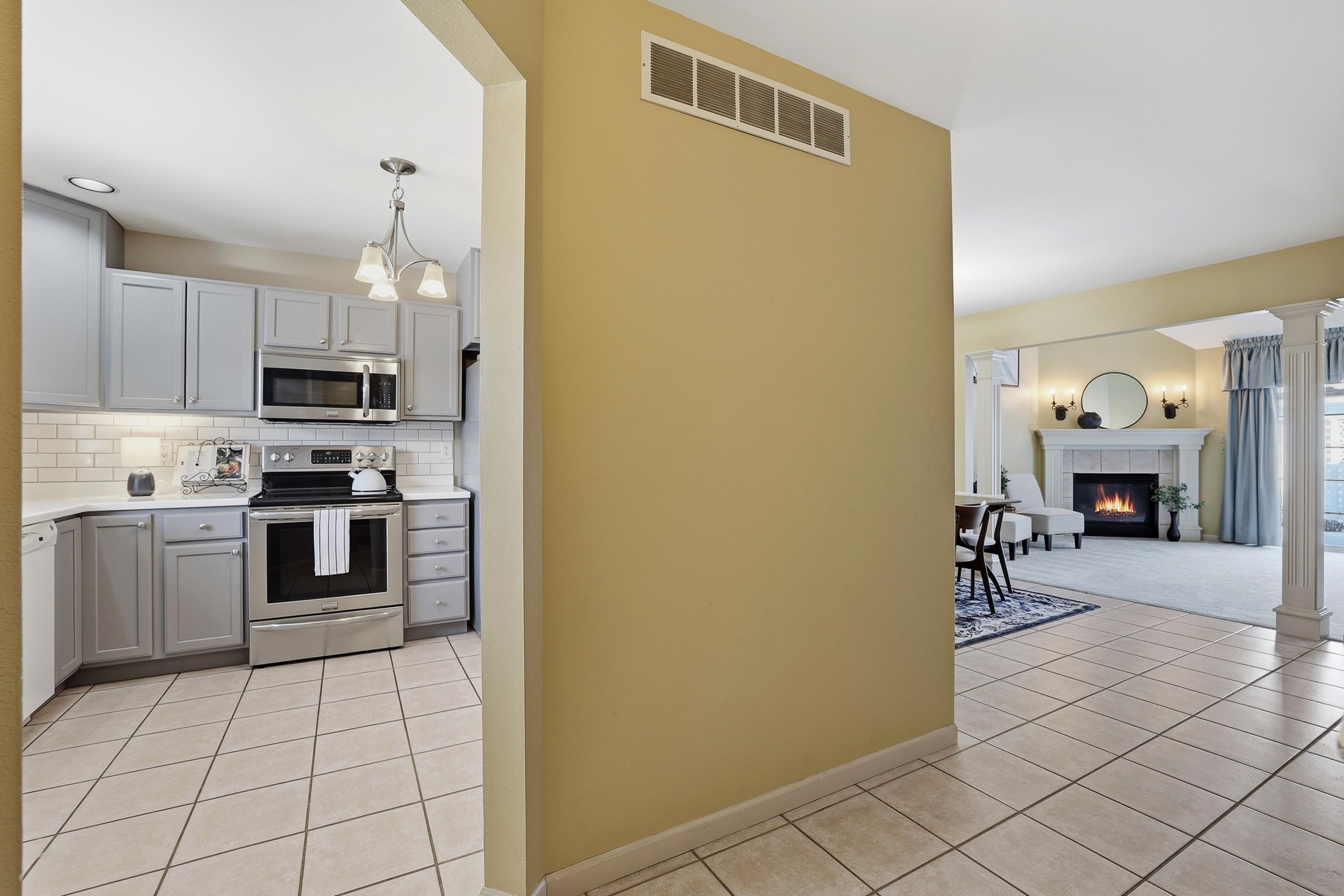 2619 SUNSET BOULEVARD, Stevens Point, Wisconsin 54481, 2 Bedrooms Bedrooms, ,2 BathroomsBathrooms,Residential,For Sale,2619 SUNSET BOULEVARD,22600595