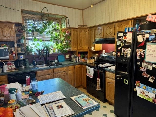 901 W NORTH STREET, Marshfield, Wisconsin 54449, 4 Bedrooms Bedrooms, ,1 BathroomBathrooms,Residential,For Sale,901 W NORTH STREET,22600596