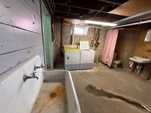 618 E BRIDGE STREET, Wausau, Wisconsin 54403, 3 Bedrooms Bedrooms, ,1 BathroomBathrooms,Residential,For Sale,618 E BRIDGE STREET,22600600