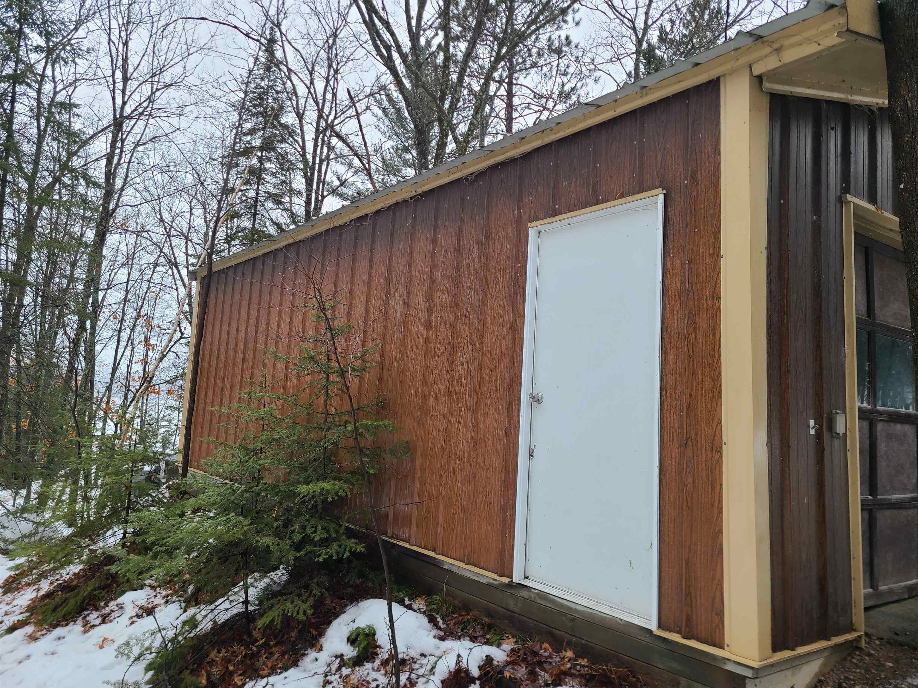 N12557 N SMALL ROAD, HAYWARD, Wisconsin 54843, 2 Bedrooms Bedrooms, ,1 BathroomBathrooms,Residential,For Sale,N12557 N SMALL ROAD,22600604