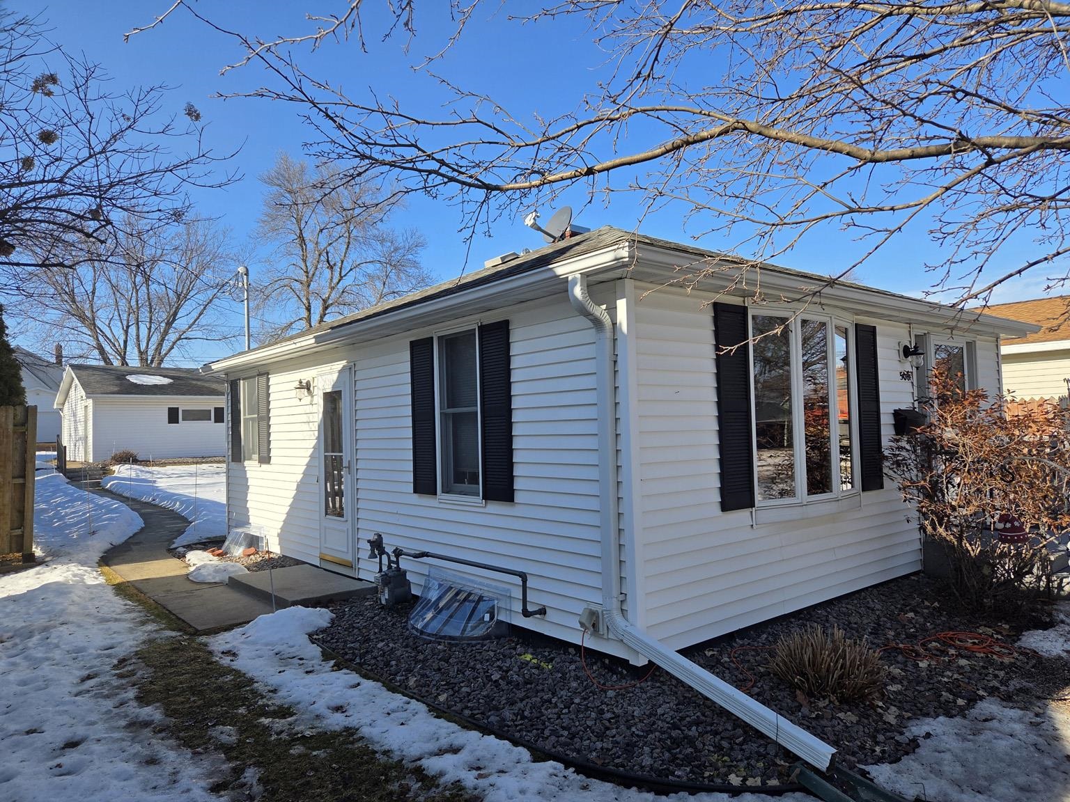 506 S ASH AVENUE, Marshfield, Wisconsin 54449, 1 Bedroom Bedrooms, ,1 BathroomBathrooms,Residential,For Sale,506 S ASH AVENUE,22600605