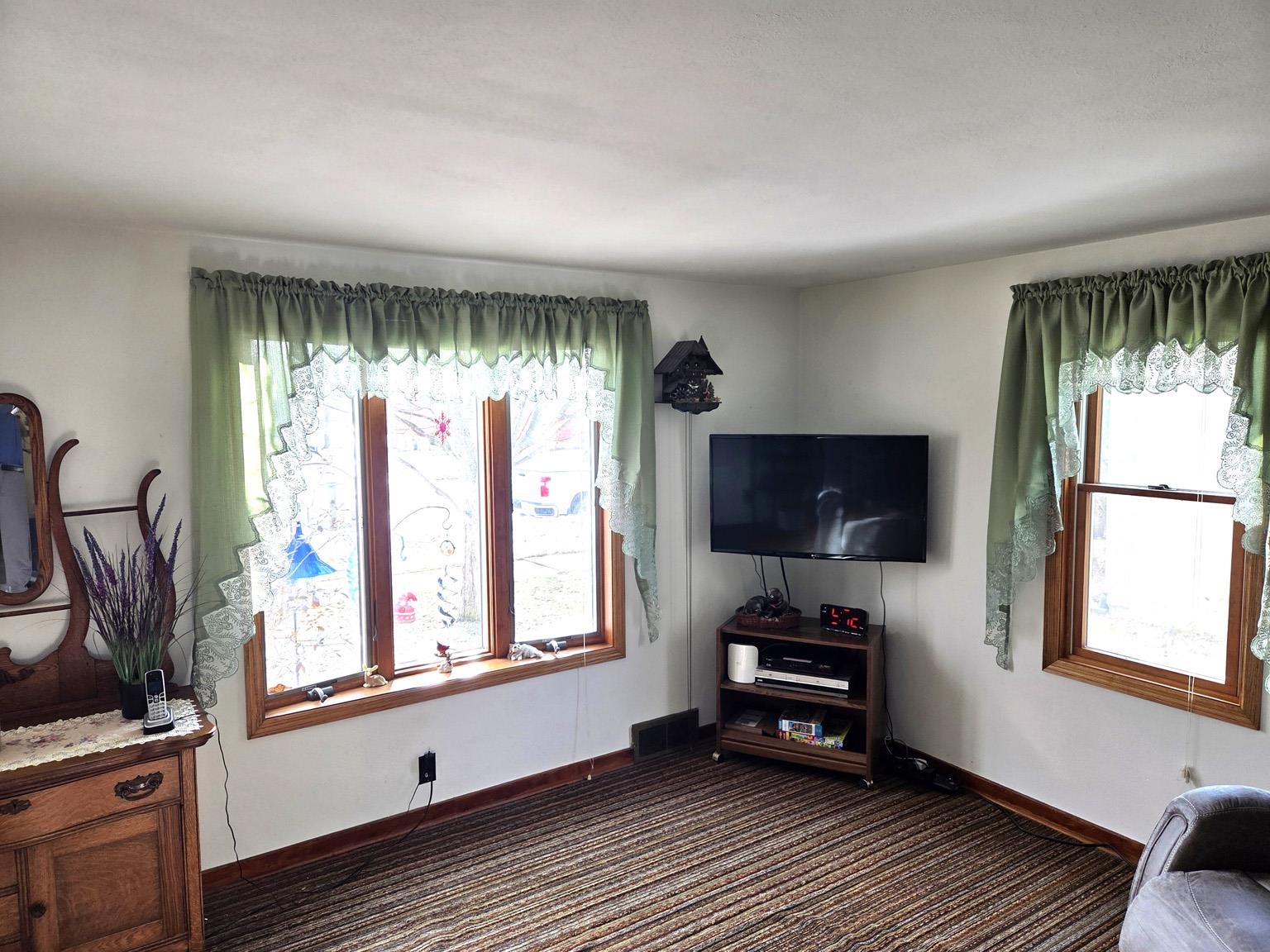506 S ASH AVENUE, Marshfield, Wisconsin 54449, 1 Bedroom Bedrooms, ,1 BathroomBathrooms,Residential,For Sale,506 S ASH AVENUE,22600605