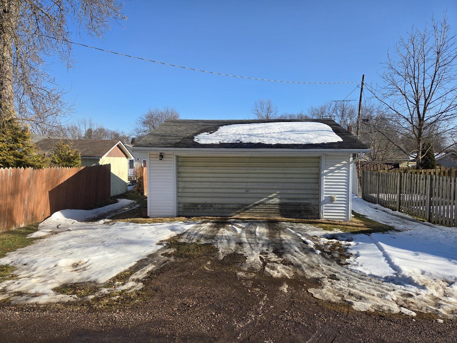 506 S ASH AVENUE, Marshfield, Wisconsin 54449, 1 Bedroom Bedrooms, ,1 BathroomBathrooms,Residential,For Sale,506 S ASH AVENUE,22600605