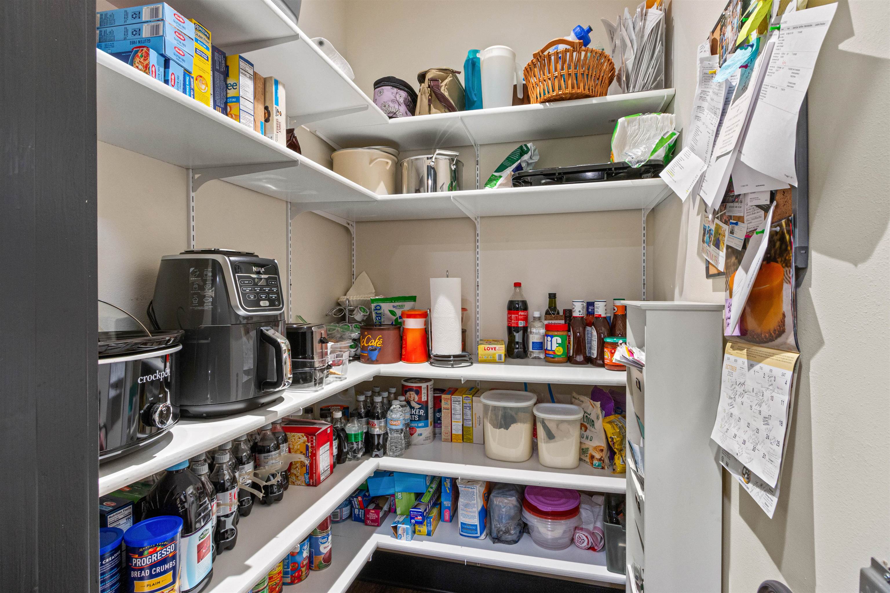 1855 WHITEWATER COVE, Plover, Wisconsin 54467, 4 Bedrooms Bedrooms, ,3 BathroomsBathrooms,Residential,For Sale,1855 WHITEWATER COVE,22600606