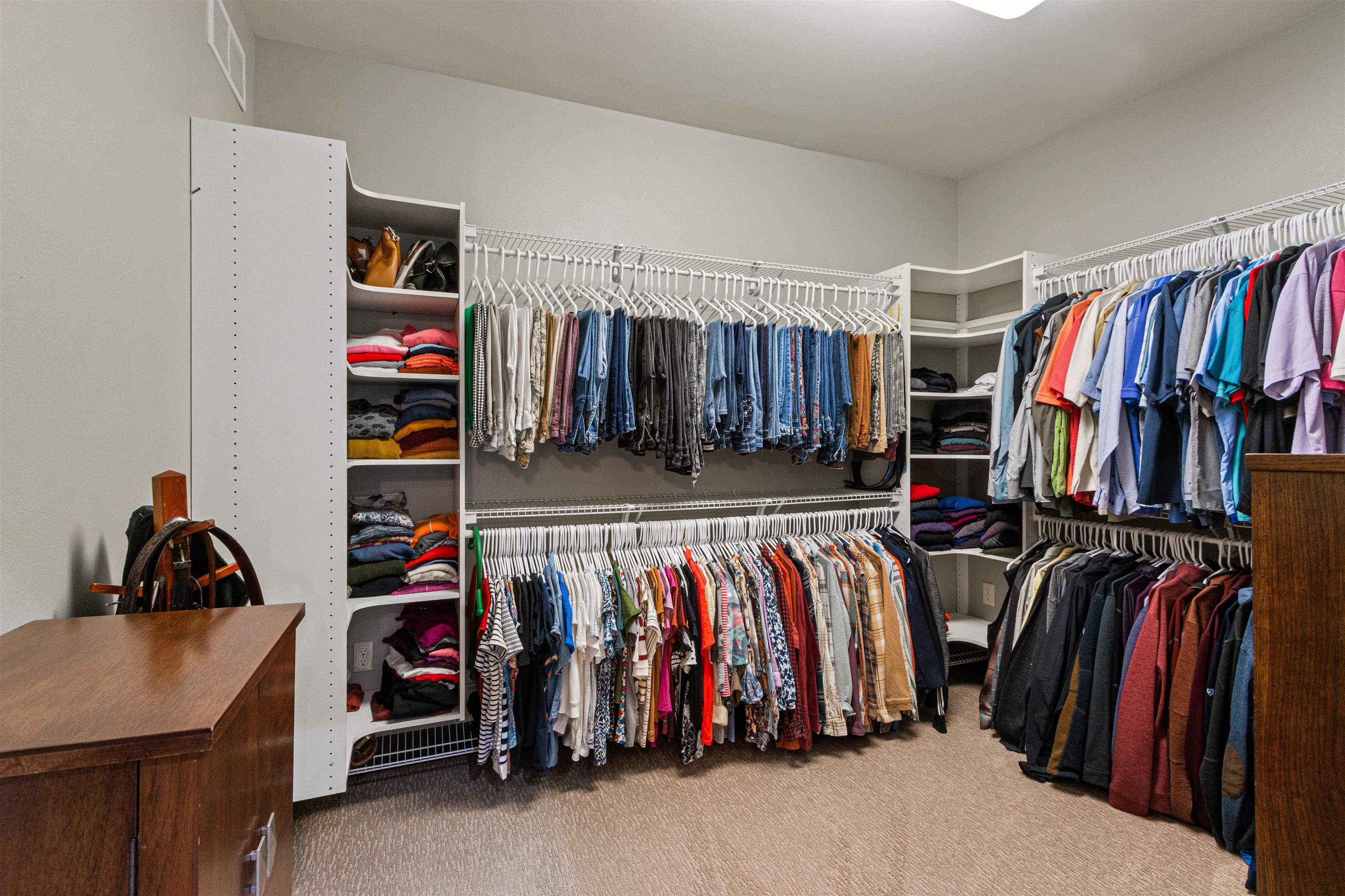 1855 WHITEWATER COVE, Plover, Wisconsin 54467, 4 Bedrooms Bedrooms, ,3 BathroomsBathrooms,Residential,For Sale,1855 WHITEWATER COVE,22600606