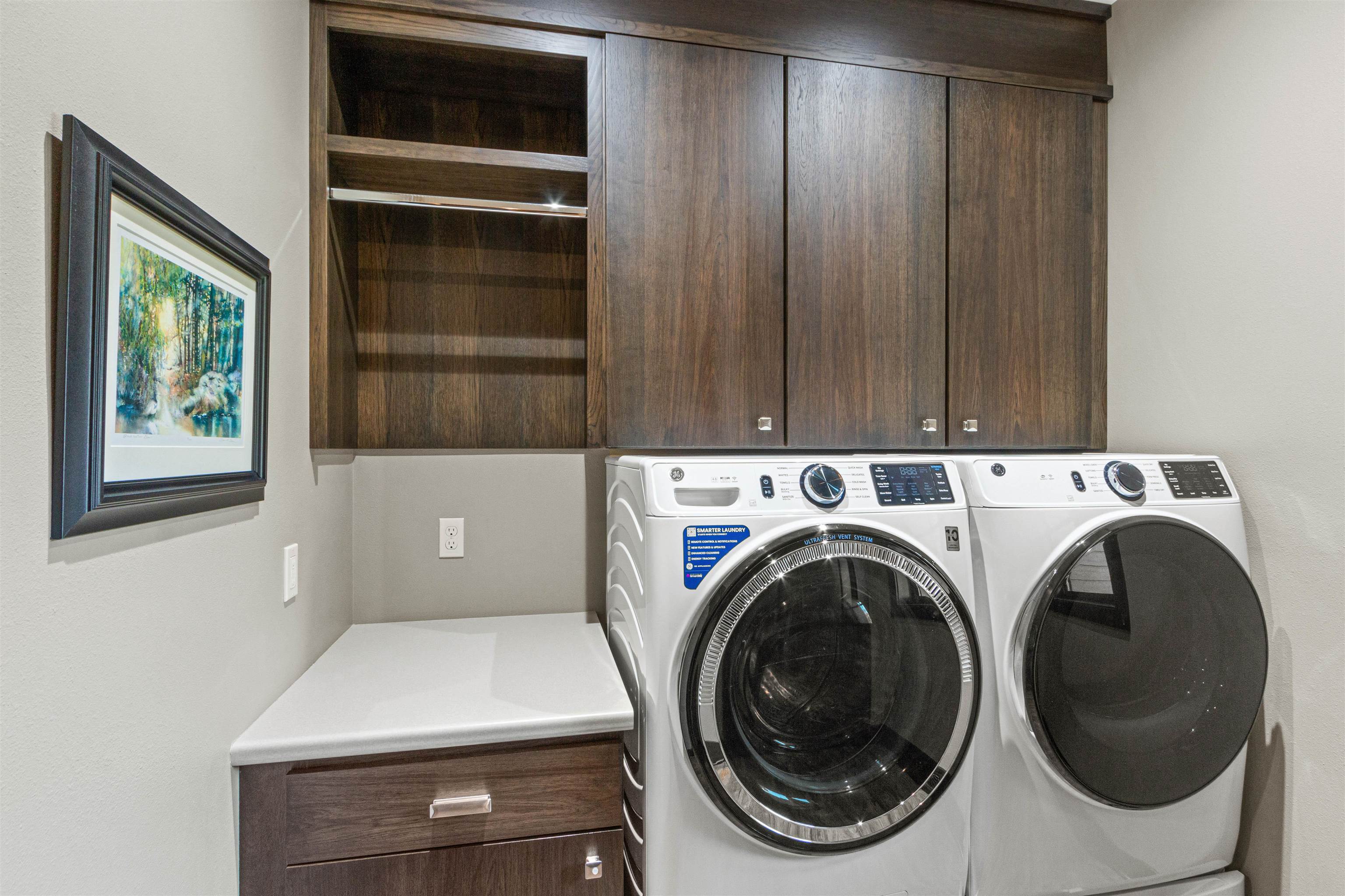 1855 WHITEWATER COVE, Plover, Wisconsin 54467, 4 Bedrooms Bedrooms, ,3 BathroomsBathrooms,Residential,For Sale,1855 WHITEWATER COVE,22600606