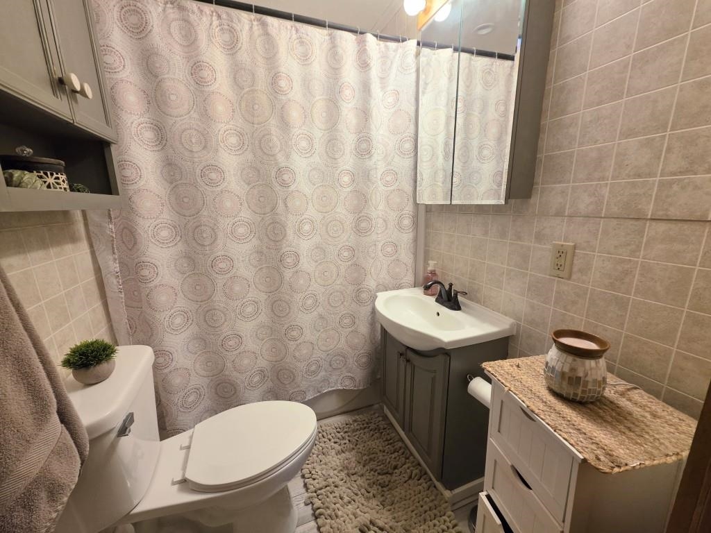 1003 W 4TH STREET, Mosinee, Wisconsin 54455, 3 Bedrooms Bedrooms, ,1 BathroomBathrooms,Residential,For Sale,1003 W 4TH STREET,22600608