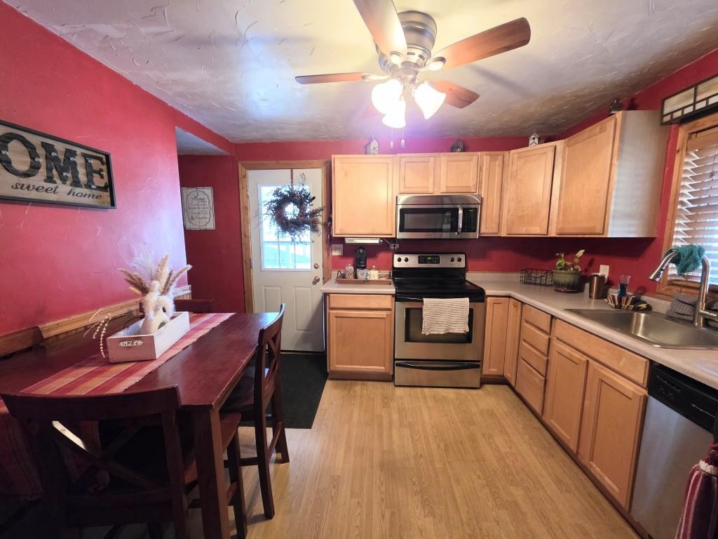 1003 W 4TH STREET, Mosinee, Wisconsin 54455, 3 Bedrooms Bedrooms, ,1 BathroomBathrooms,Residential,For Sale,1003 W 4TH STREET,22600608