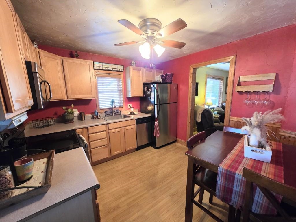 1003 W 4TH STREET, Mosinee, Wisconsin 54455, 3 Bedrooms Bedrooms, ,1 BathroomBathrooms,Residential,For Sale,1003 W 4TH STREET,22600608