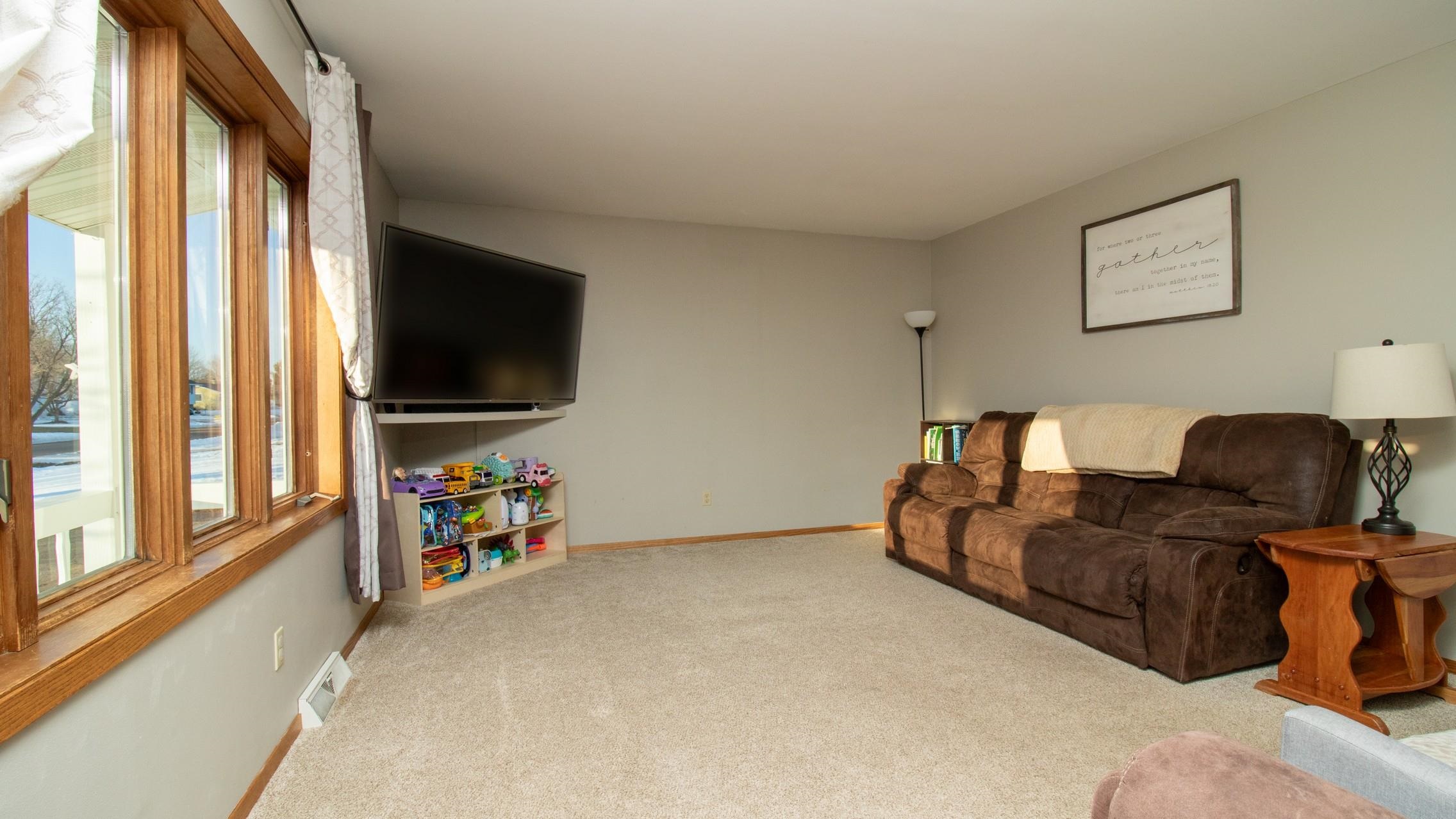 5511 JEAN ELLEN STREET, Weston, Wisconsin 54476, 3 Bedrooms Bedrooms, ,2 BathroomsBathrooms,Residential,For Sale,5511 JEAN ELLEN STREET,22600610