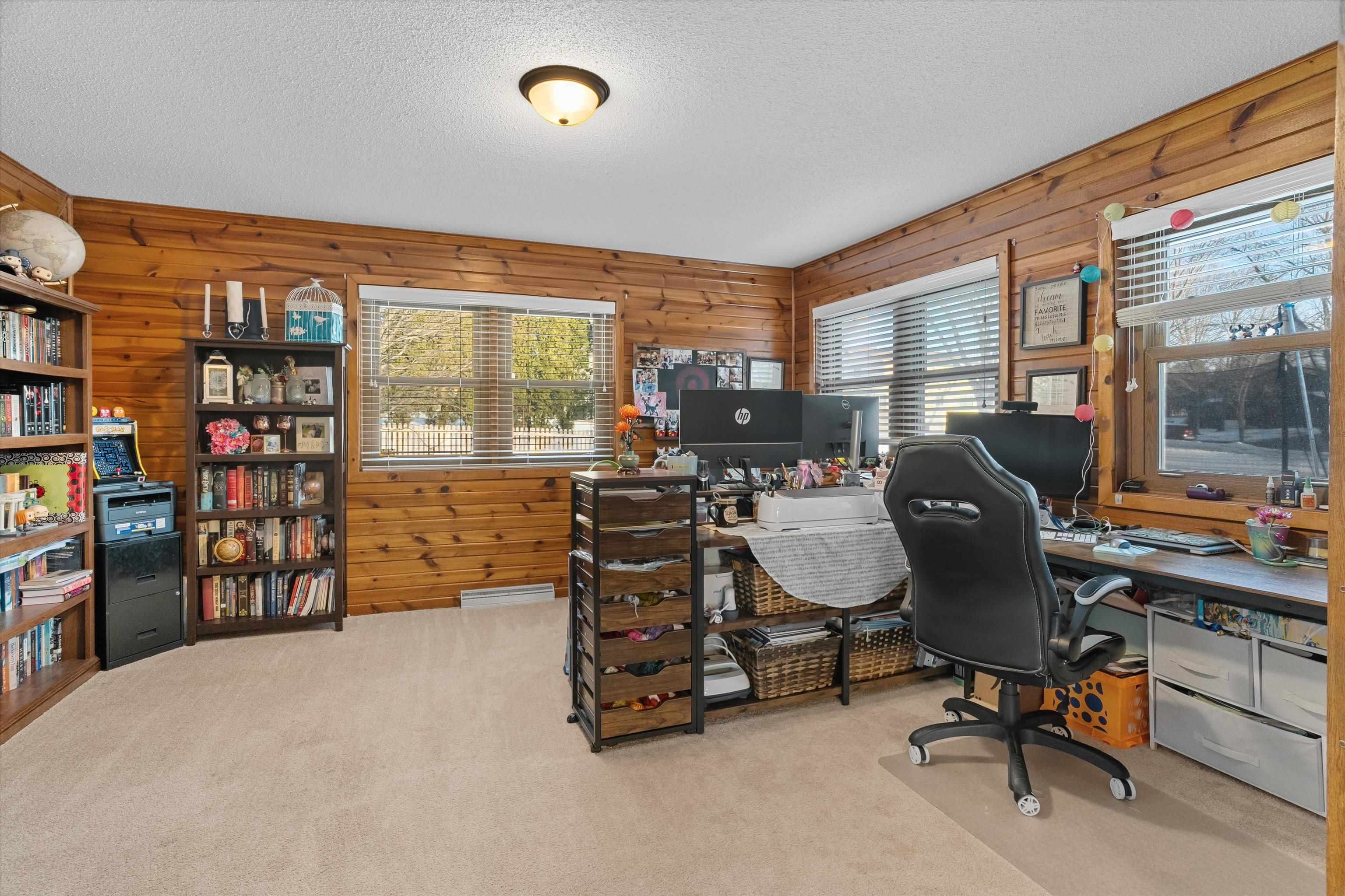 1307 N WOOD AVENUE, Marshfield, Wisconsin 54449, 5 Bedrooms Bedrooms, ,4 BathroomsBathrooms,Residential,For Sale,1307 N WOOD AVENUE,22600612