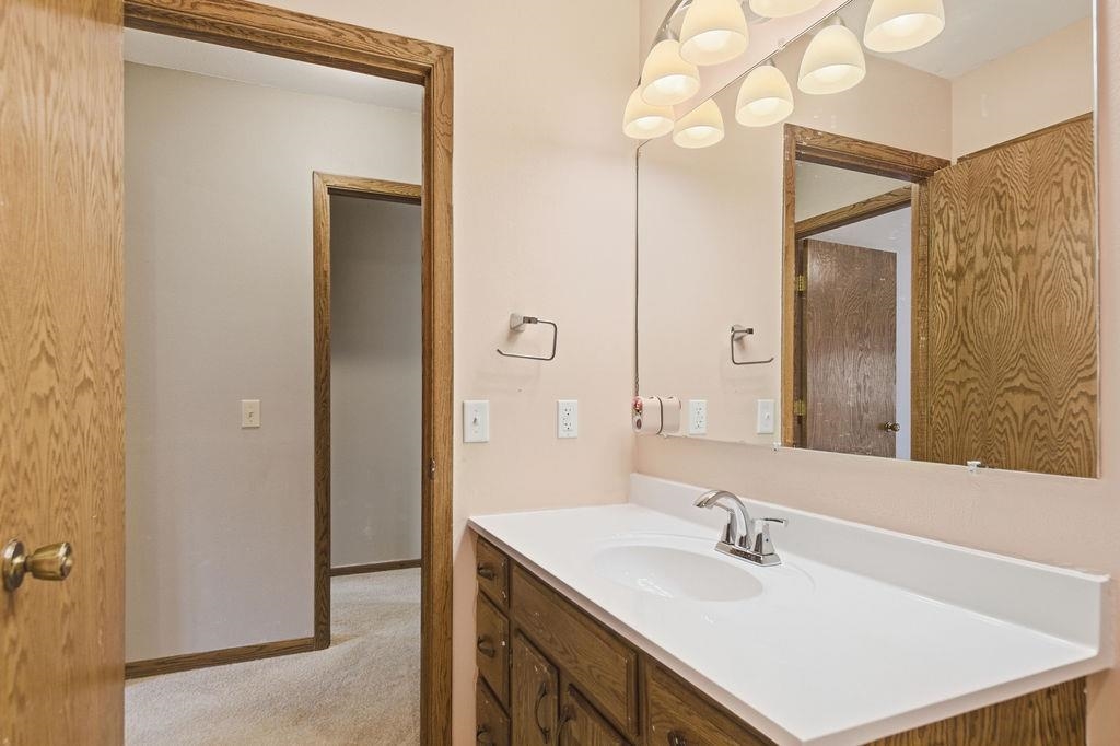 1307 N WOOD AVENUE, Marshfield, Wisconsin 54449, 5 Bedrooms Bedrooms, ,4 BathroomsBathrooms,Residential,For Sale,1307 N WOOD AVENUE,22600612