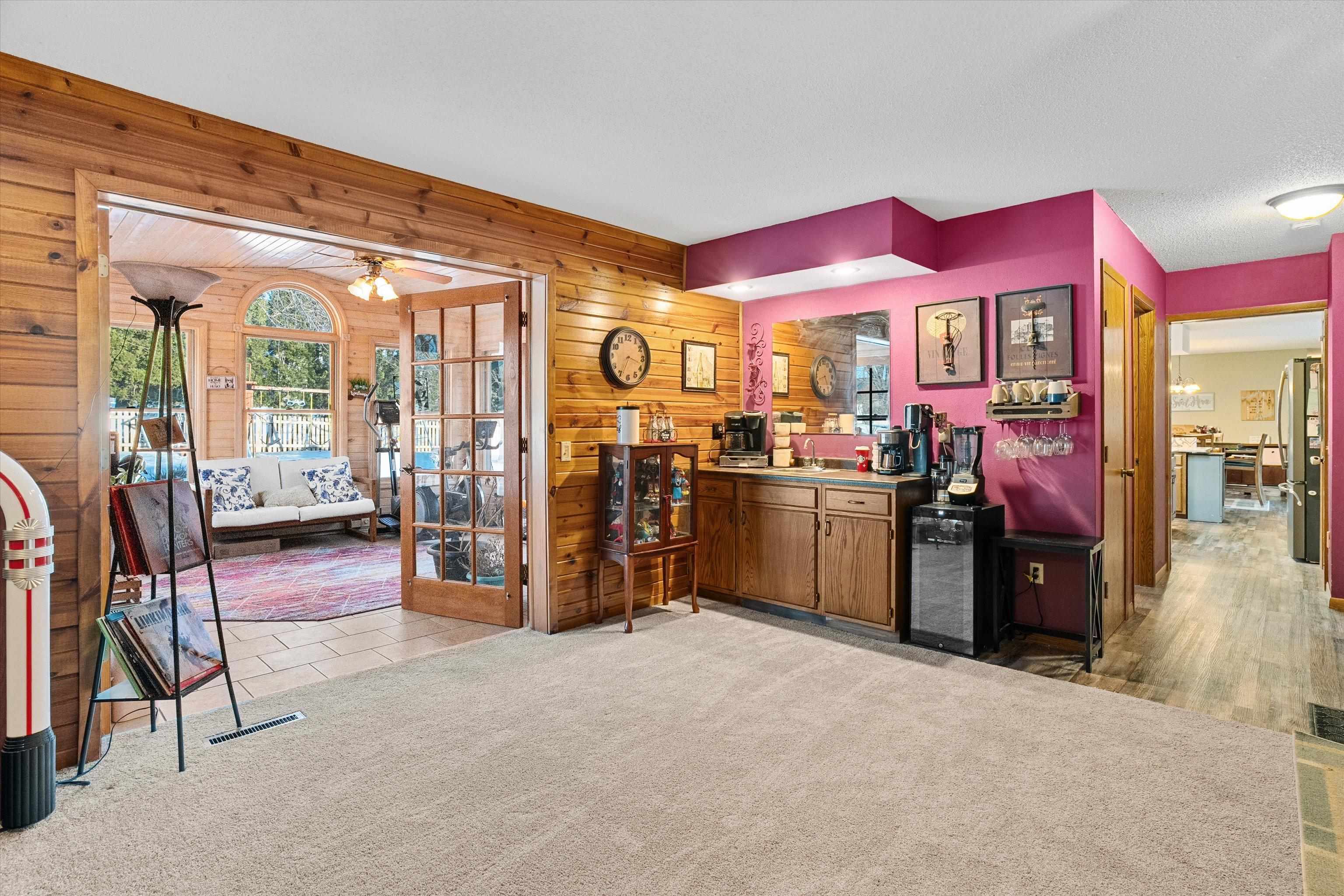 1307 N WOOD AVENUE, Marshfield, Wisconsin 54449, 5 Bedrooms Bedrooms, ,4 BathroomsBathrooms,Residential,For Sale,1307 N WOOD AVENUE,22600612