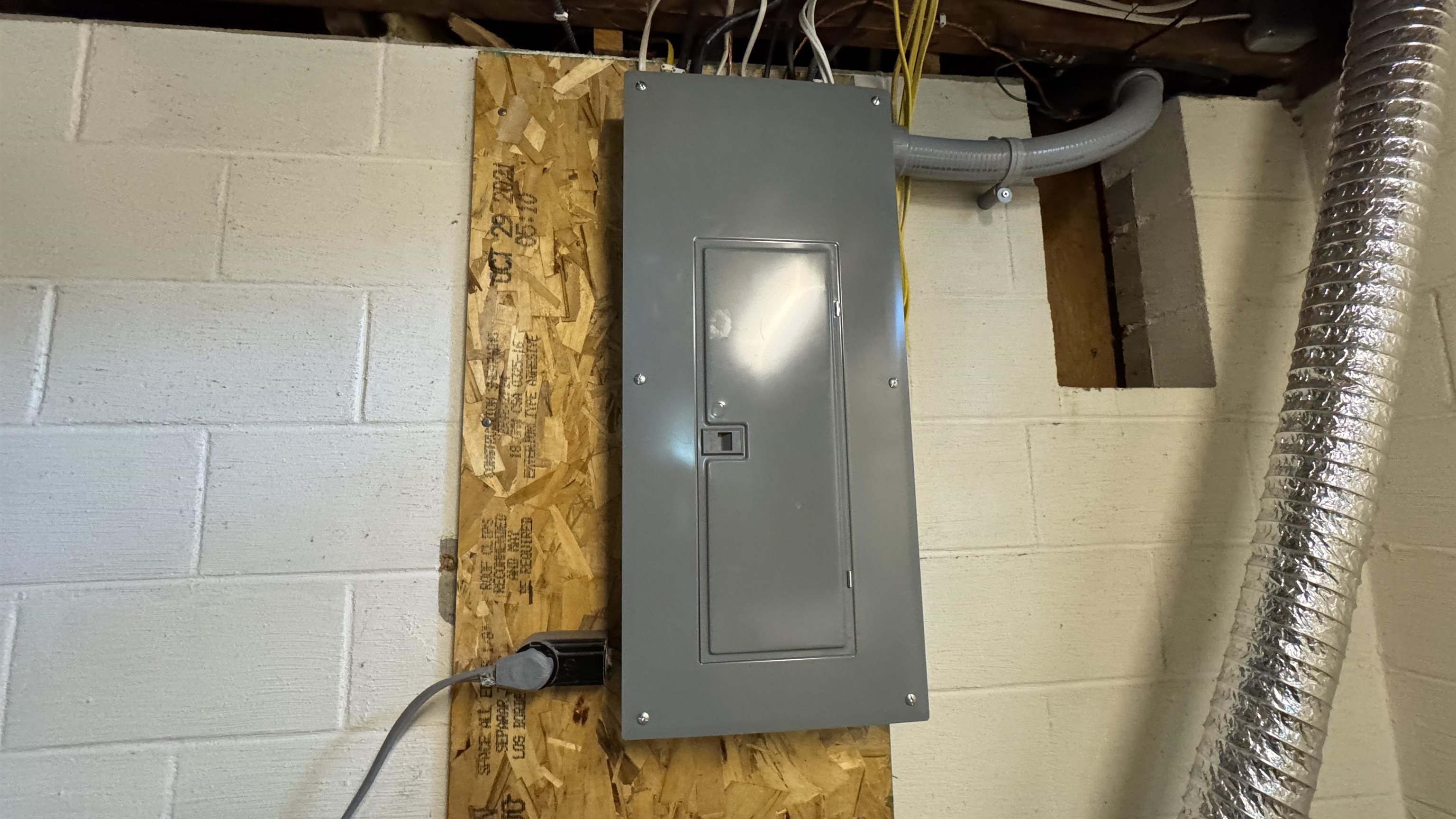 131 EAU CLAIRE BOULEVARD, Wausau, Wisconsin 54403, 2 Bedrooms Bedrooms, ,2 BathroomsBathrooms,Residential,For Sale,131 EAU CLAIRE BOULEVARD,22600614