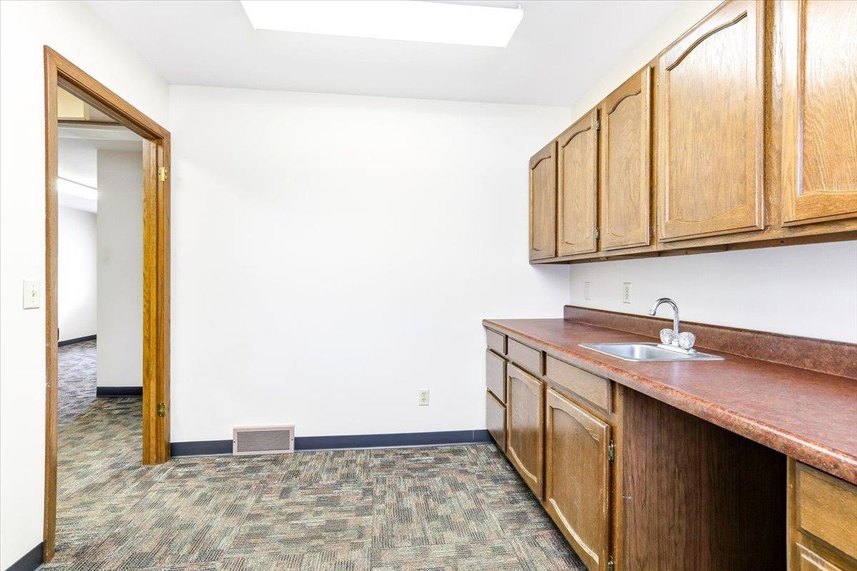 1910 7TH STREET SOUTH, Wisconsin Rapids, Wisconsin 54494, ,Commercial/industrial,For Rent,1910 7TH STREET SOUTH,22600616