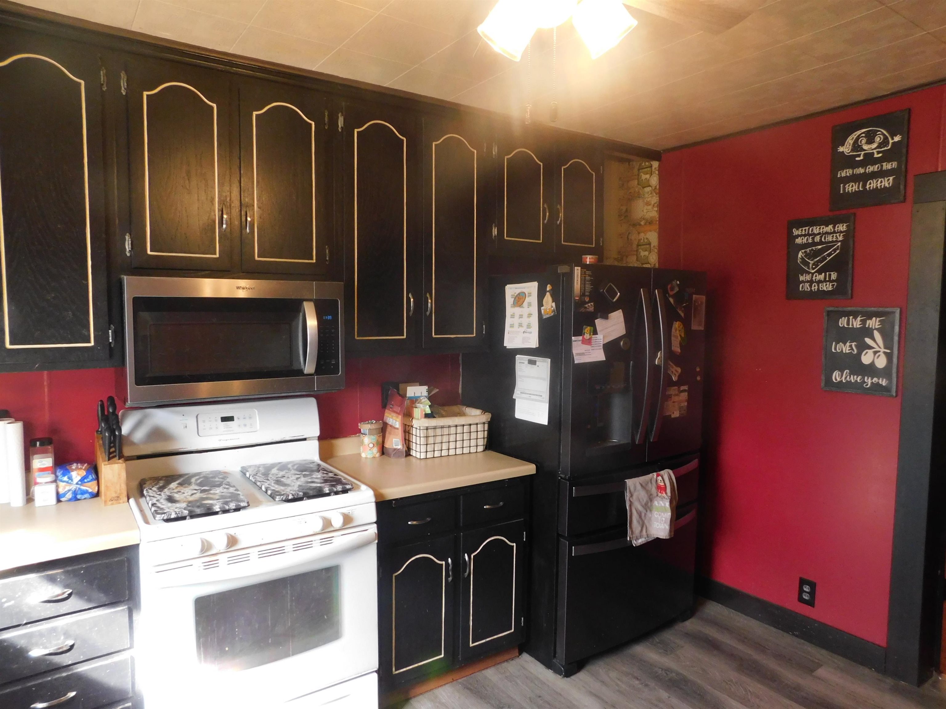 505 E 2ND STREET, Merrill, Wisconsin 54452, 2 Bedrooms Bedrooms, ,1 BathroomBathrooms,Residential,For Sale,505 E 2ND STREET,22600619