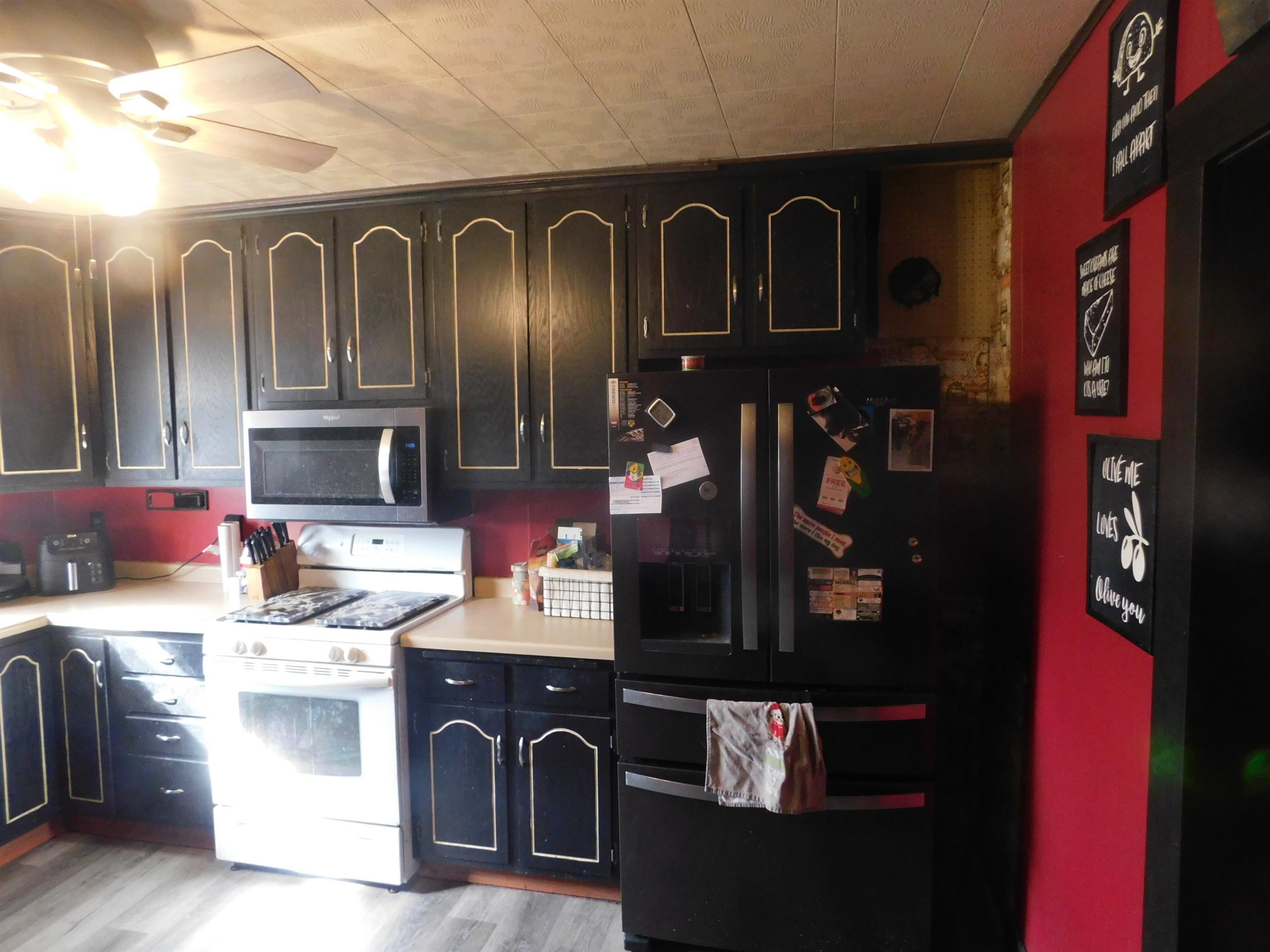 505 E 2ND STREET, Merrill, Wisconsin 54452, 2 Bedrooms Bedrooms, ,1 BathroomBathrooms,Residential,For Sale,505 E 2ND STREET,22600619