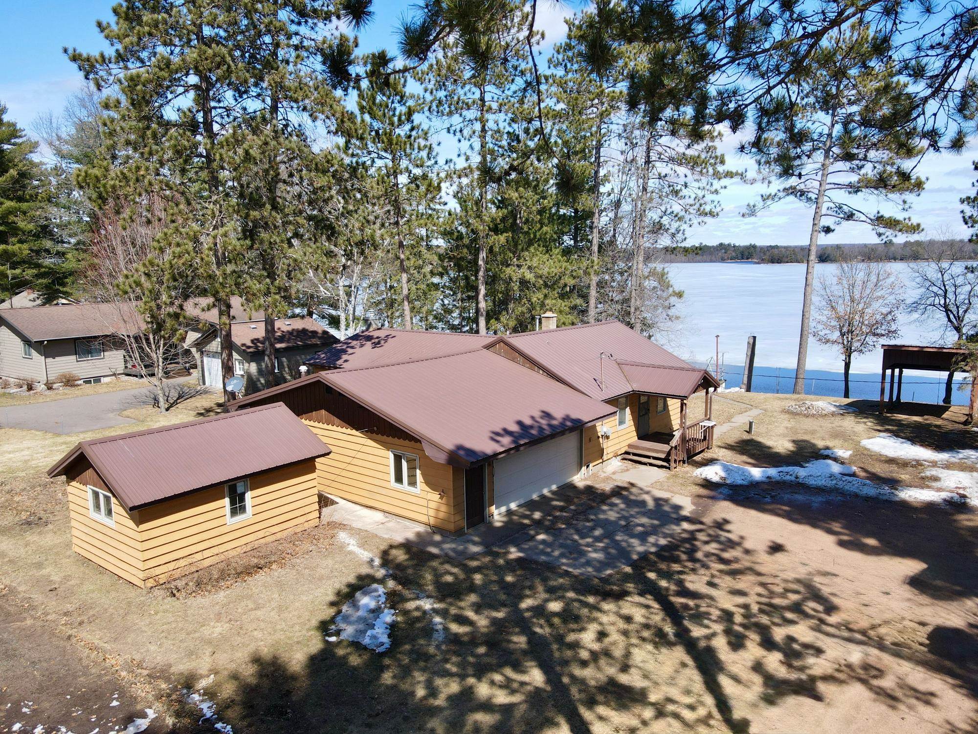 2004 THE POINT ROAD E, NOKOMIS, Wisconsin 54487, 3 Bedrooms Bedrooms, ,1 BathroomBathrooms,Residential,For Sale,2004 THE POINT ROAD E,22600631