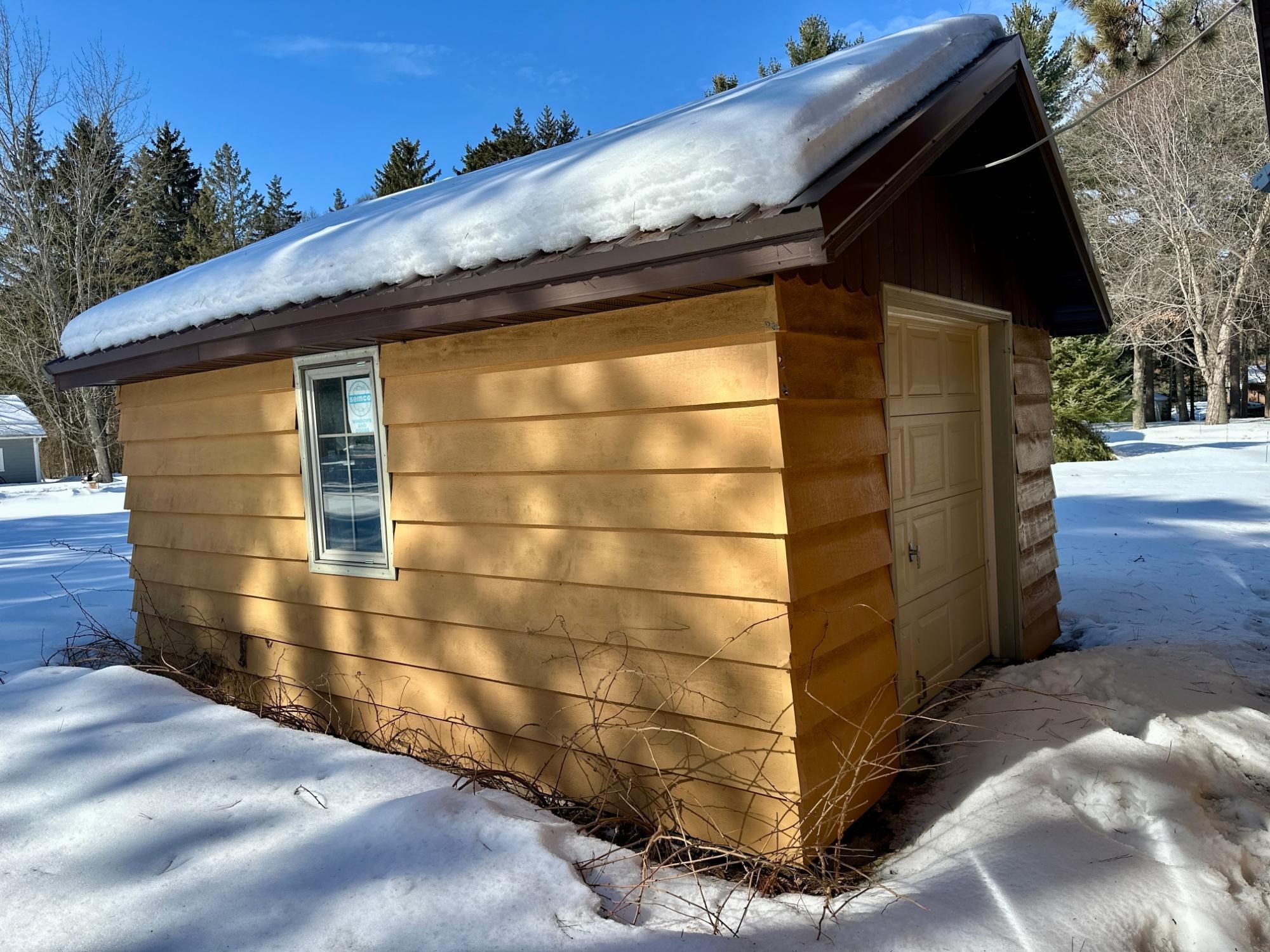 2004 THE POINT ROAD E, NOKOMIS, Wisconsin 54487, 3 Bedrooms Bedrooms, ,1 BathroomBathrooms,Residential,For Sale,2004 THE POINT ROAD E,22600631