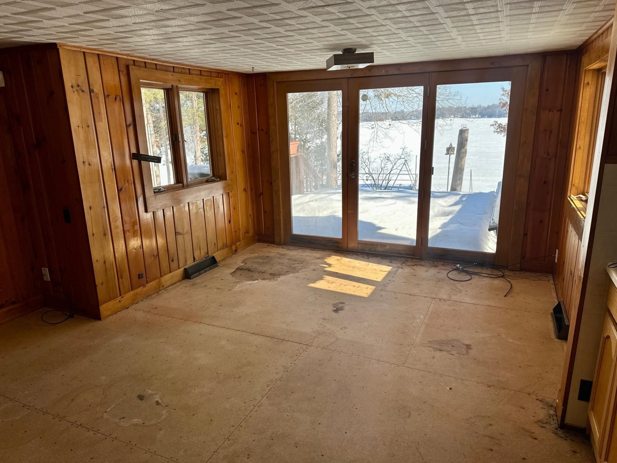 2004 THE POINT ROAD E, NOKOMIS, Wisconsin 54487, 3 Bedrooms Bedrooms, ,1 BathroomBathrooms,Residential,For Sale,2004 THE POINT ROAD E,22600631