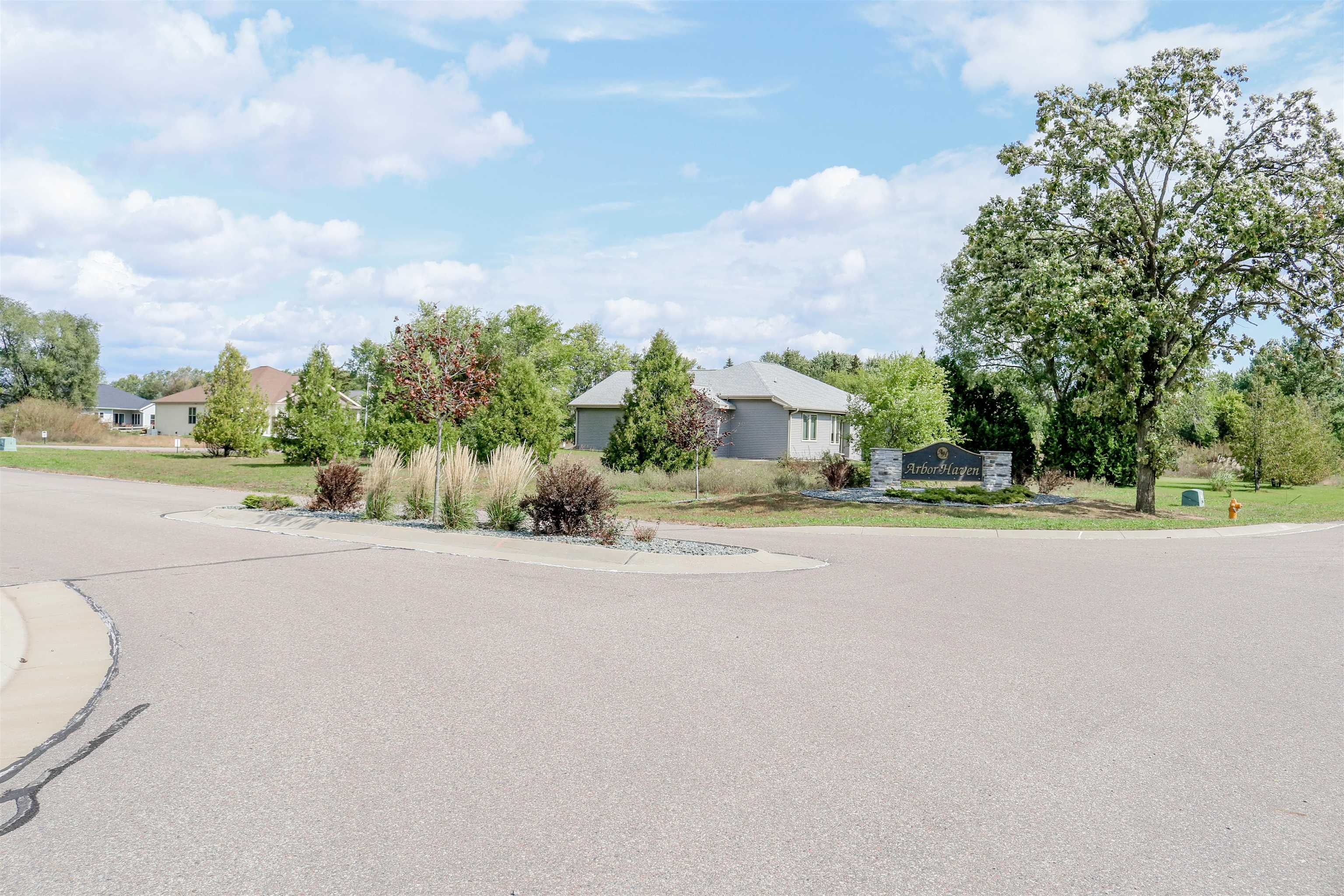 560 Amberwood Way, Plover, Wisconsin 54467, ,Land,For Sale,560 Amberwood Way,22600633
