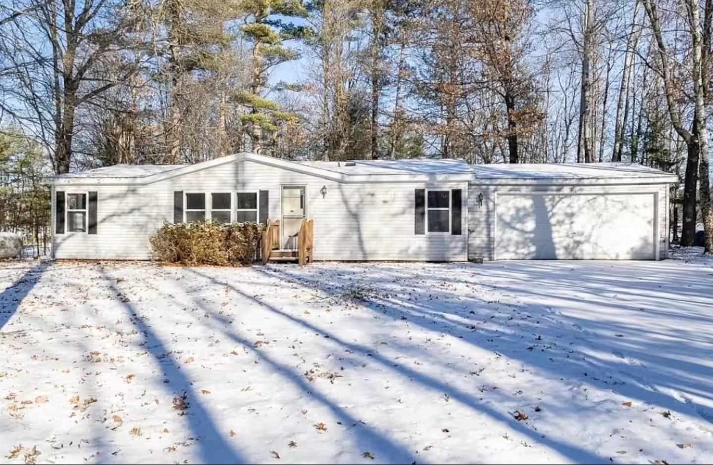 W6158 OAK LANE, Tomahawk, Wisconsin 54487, 2 Bedrooms Bedrooms, ,2 BathroomsBathrooms,Residential,For Sale,W6158 OAK LANE,22600634