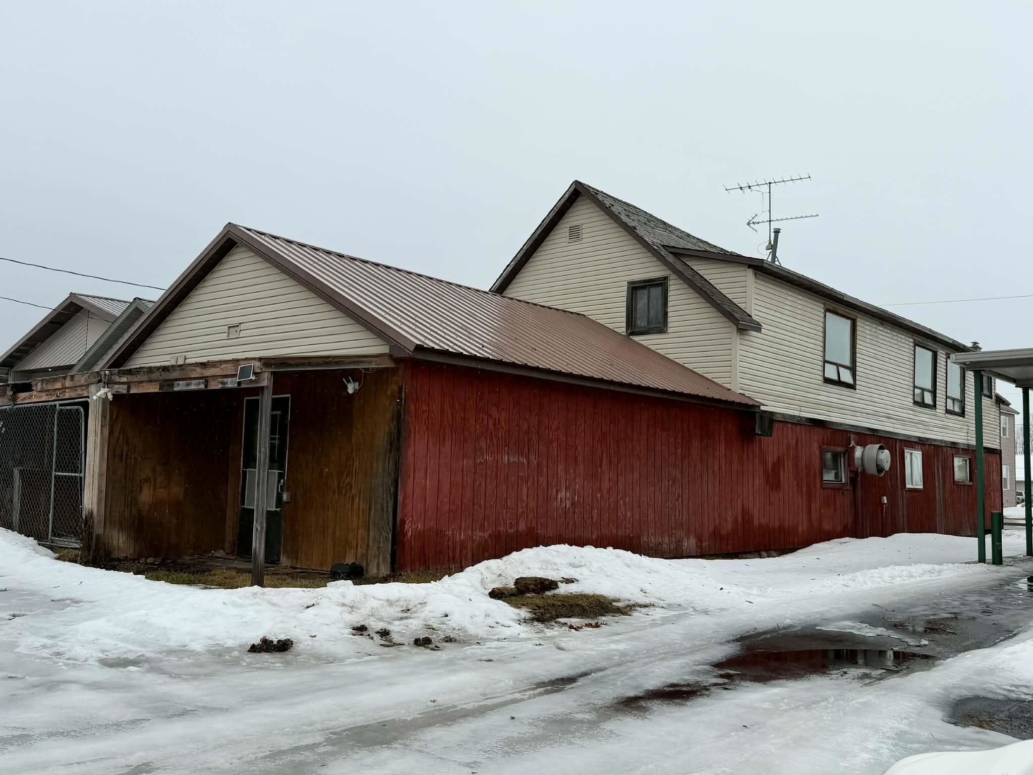 723 MCCOMB AVENUE, Rib Lake, Wisconsin 54470, ,Commercial/industrial,For Sale,723 MCCOMB AVENUE,22600637