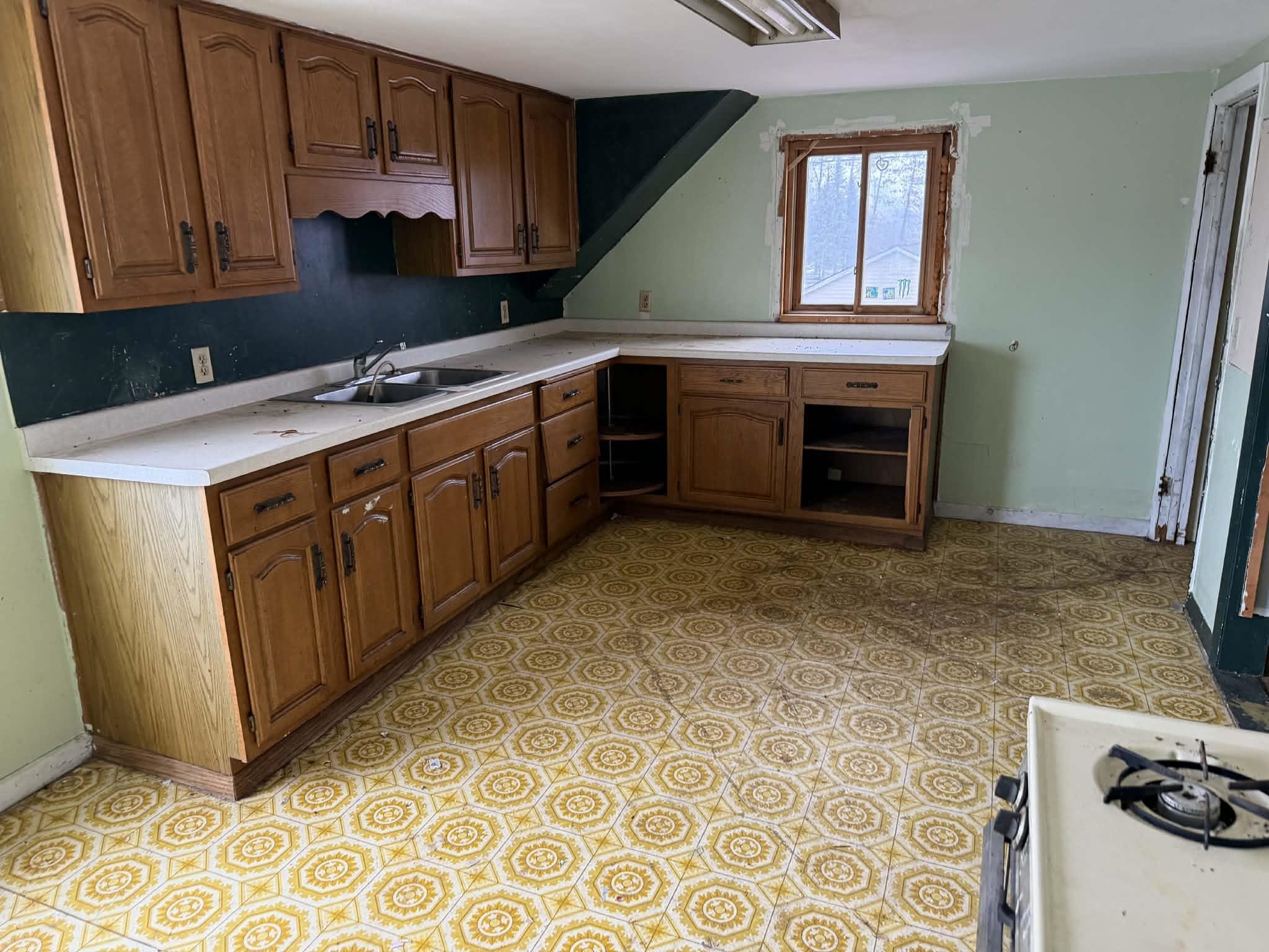 723 MCCOMB AVENUE, Rib Lake, Wisconsin 54470, ,Commercial/industrial,For Sale,723 MCCOMB AVENUE,22600637