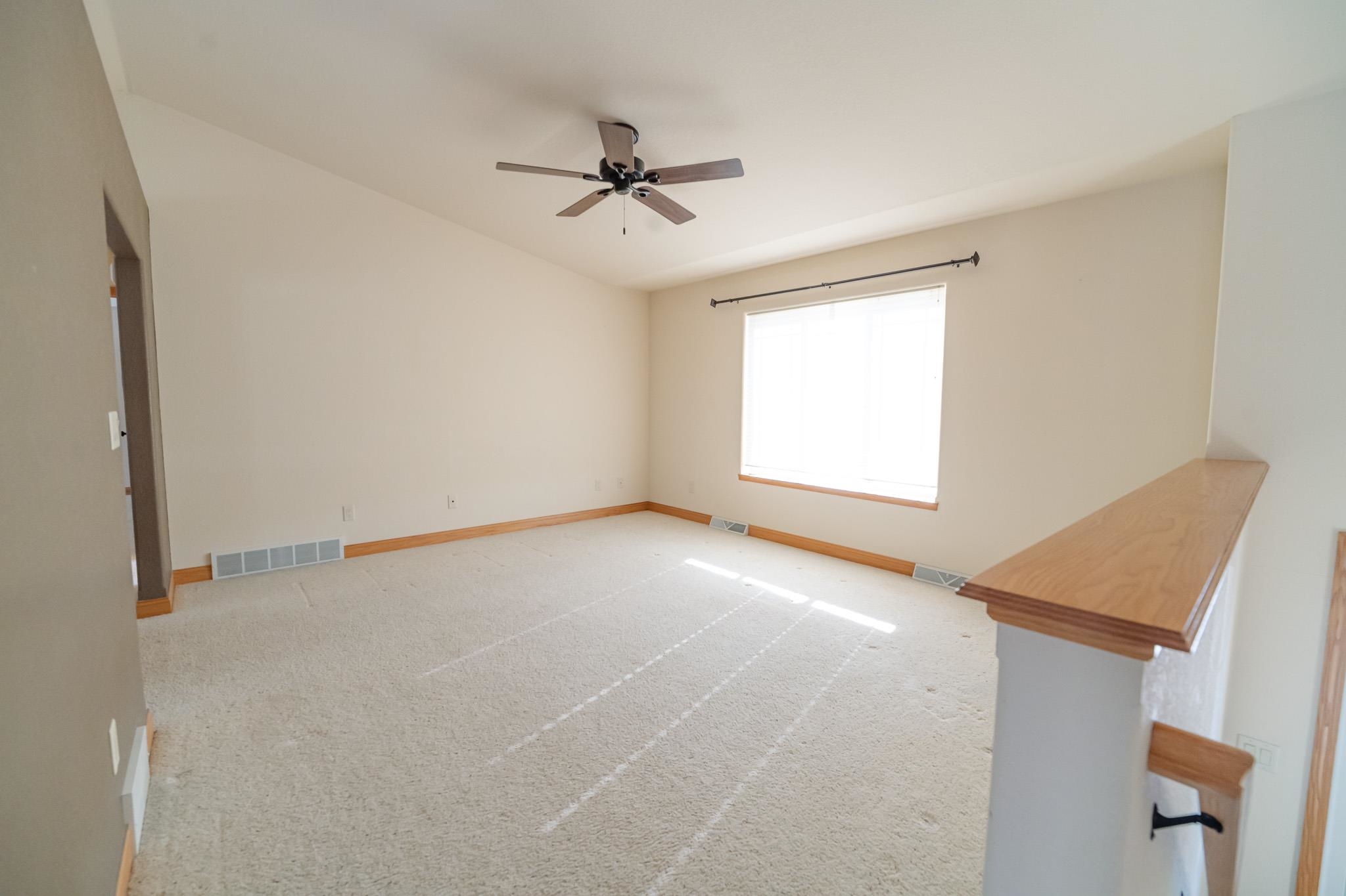 812 PINEDALE LANE, Kronenwetter, Wisconsin 54455, 3 Bedrooms Bedrooms, ,2 BathroomsBathrooms,Residential,For Sale,812 PINEDALE LANE,22600645