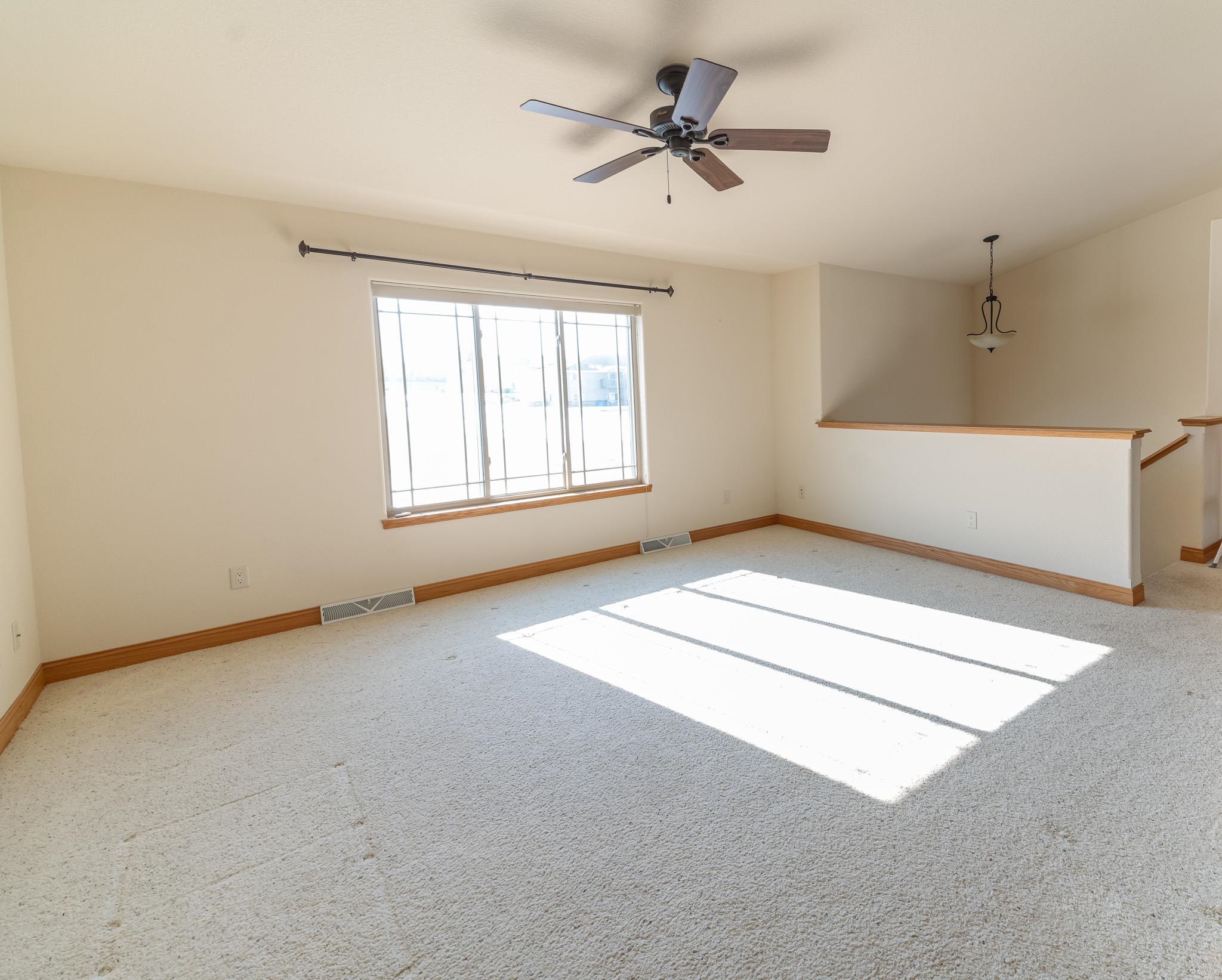 812 PINEDALE LANE, Kronenwetter, Wisconsin 54455, 3 Bedrooms Bedrooms, ,2 BathroomsBathrooms,Residential,For Sale,812 PINEDALE LANE,22600645