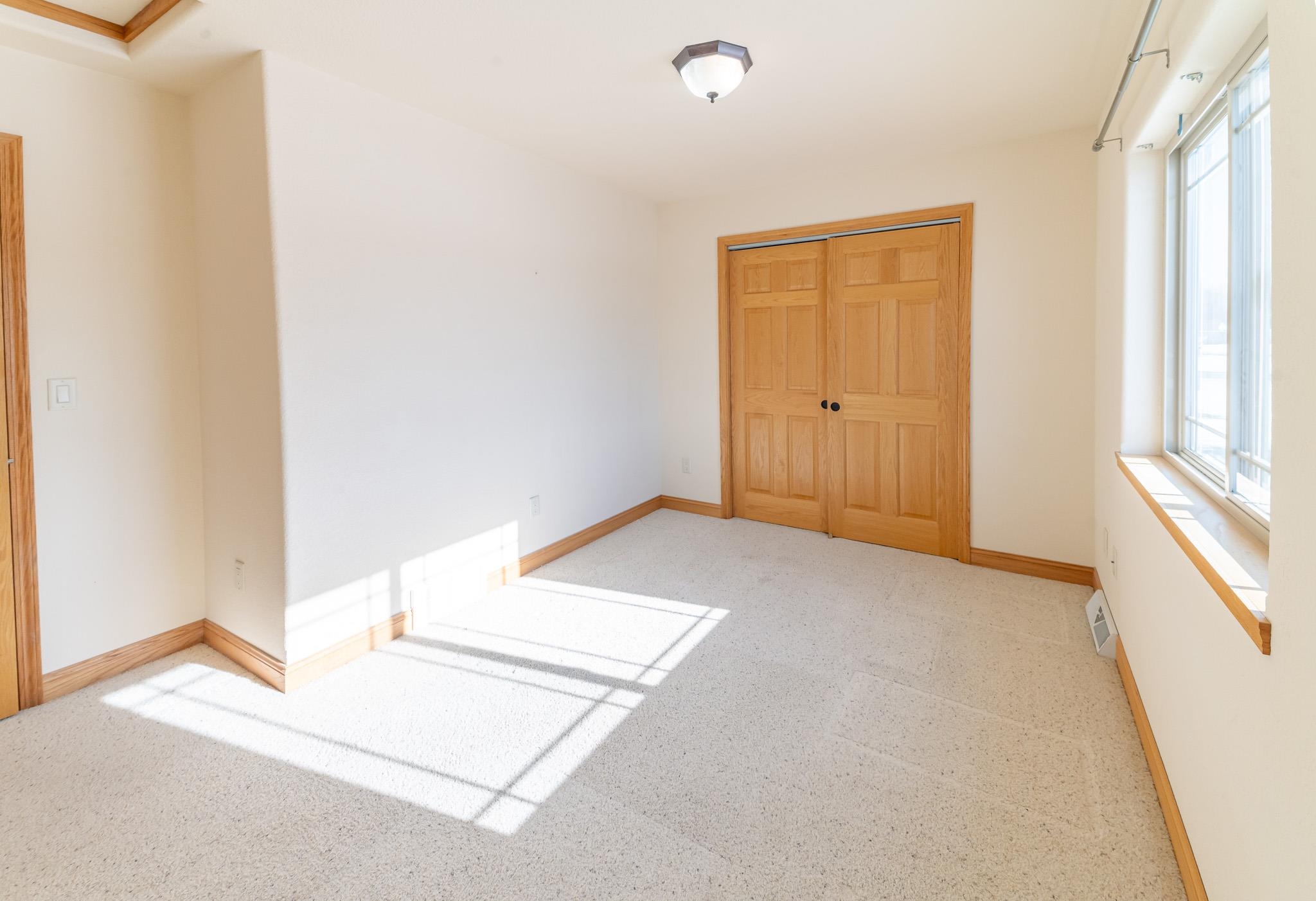 812 PINEDALE LANE, Kronenwetter, Wisconsin 54455, 3 Bedrooms Bedrooms, ,2 BathroomsBathrooms,Residential,For Sale,812 PINEDALE LANE,22600645